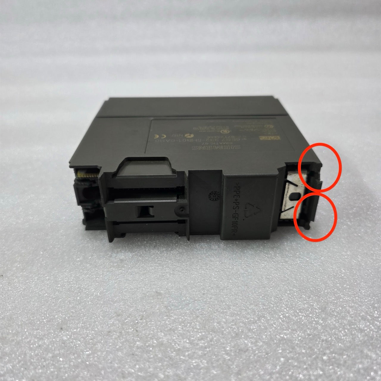 SIEMENS 6ES7332-5HB01-0AB0 SIMATIC S7-300 SM332 ANALOG OUTPUT MODULE 2AO