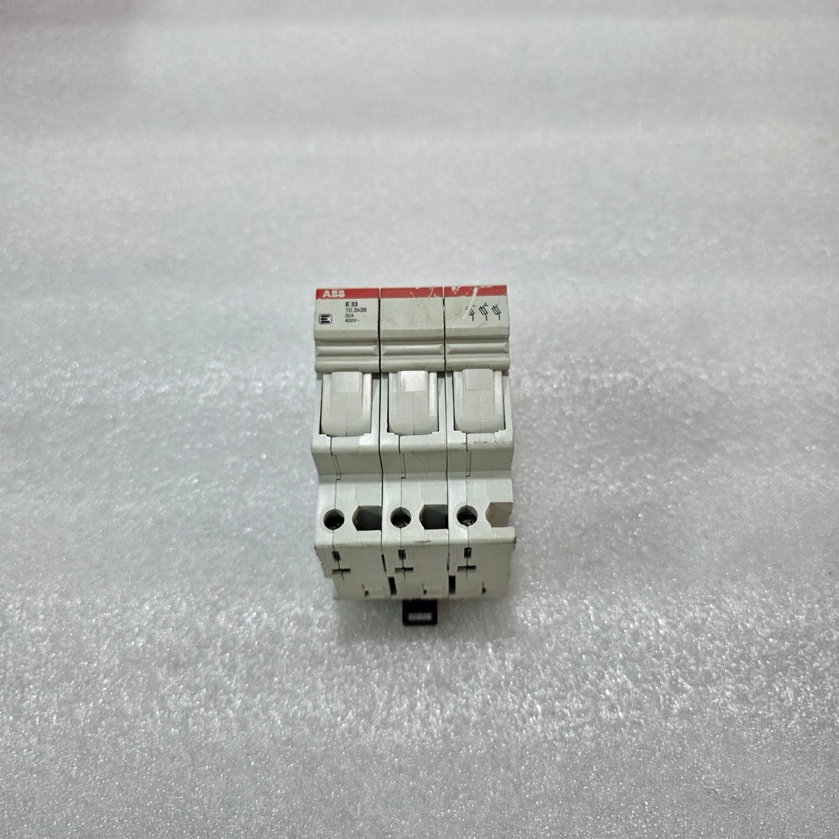 ABB E33 10.3X38 32A 3 POLE FUSE HOLDER 400V