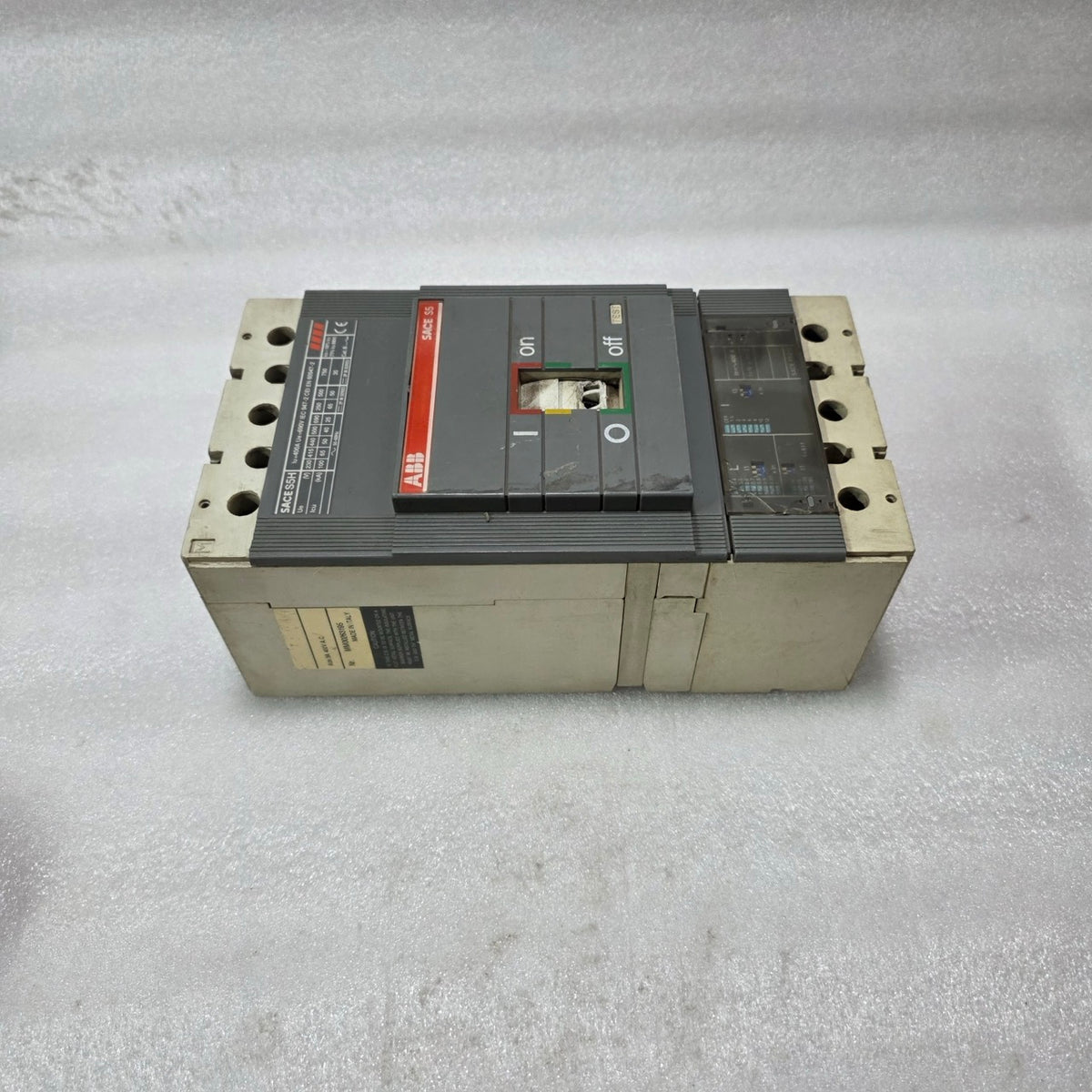 ABB SACE S5H MCCB 400A 690V 100kA IEC 947-2 3P SWITCH DAMAGED FOR PARTS