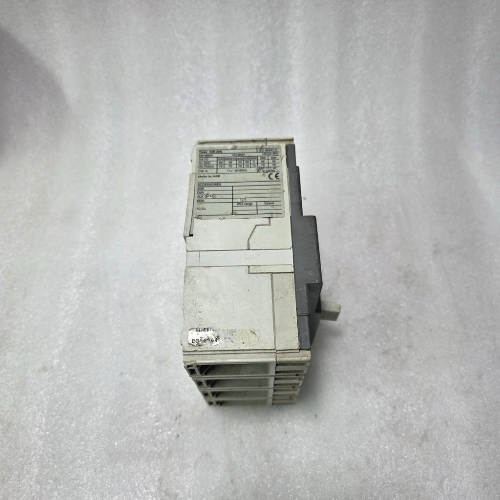 ABB SACE TMAX T3N 250 MCCB 200A 3/4 POLE 690V MOLDED CASE CIRCUIT BREAKER 36KA