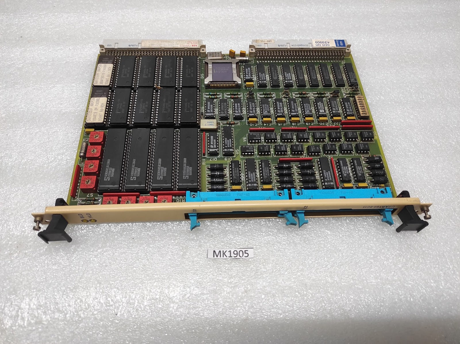 ABB DRIVES USART86-8CH COMMUNICATION CONTROL CARD 57088648