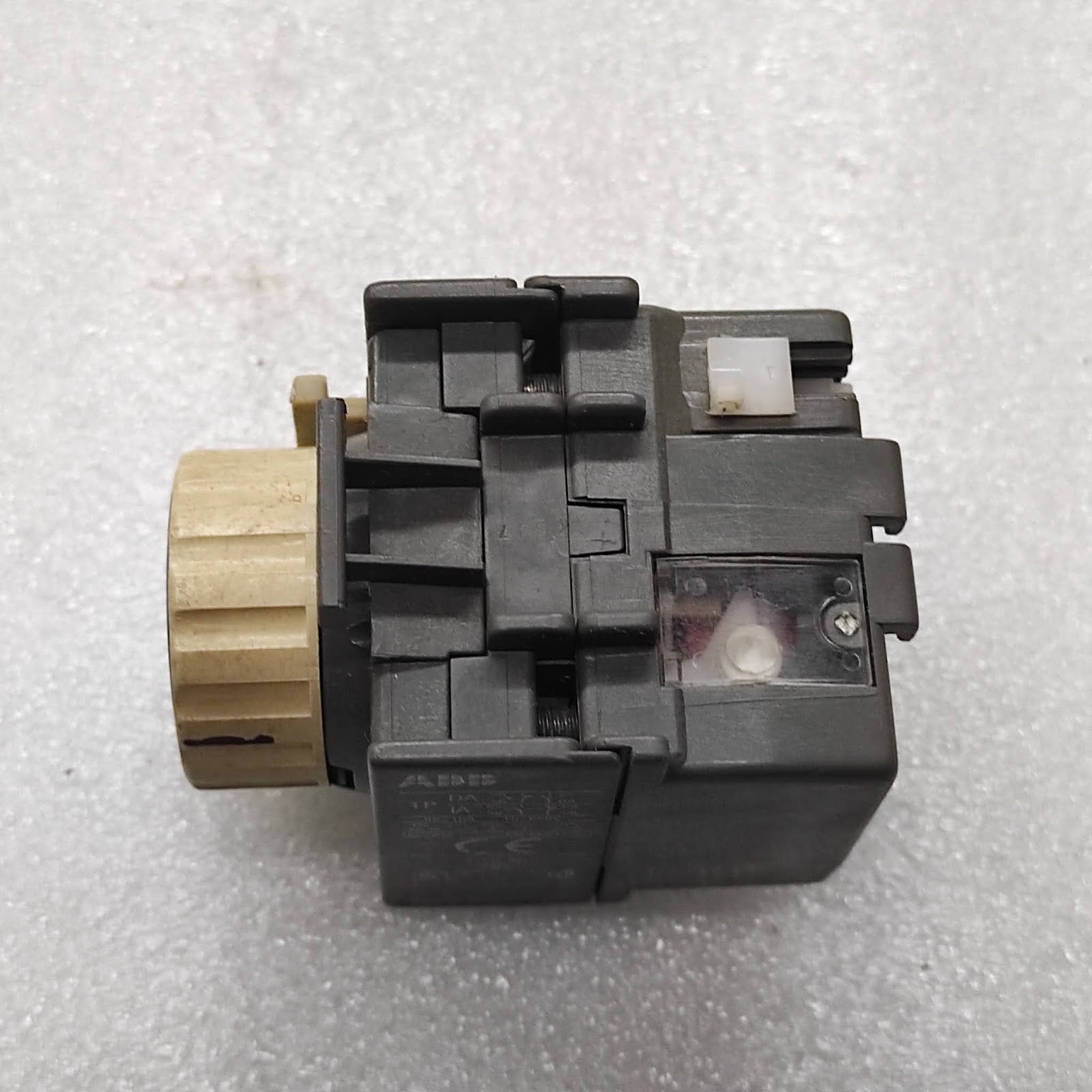 ABB TP40DA CONTACTOR TIMER 0.1-40SEC
