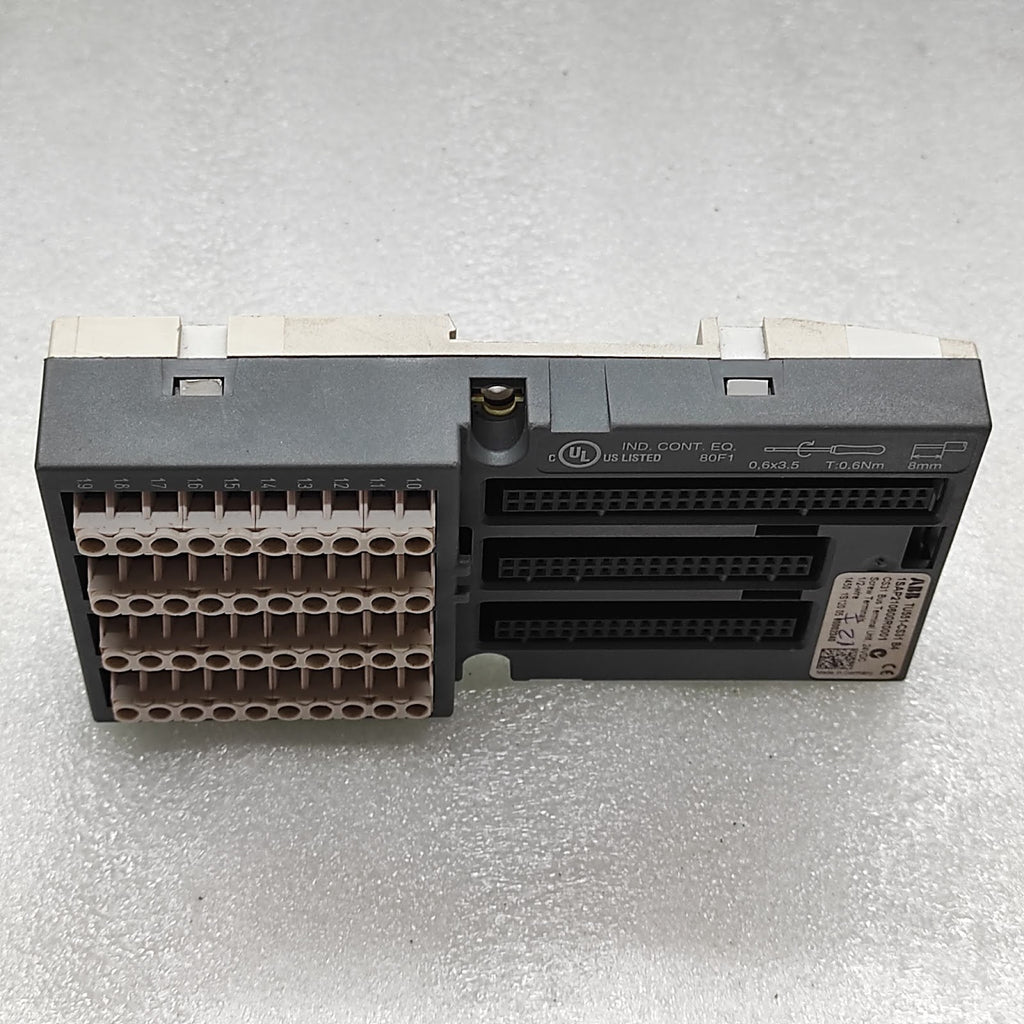 ABB TU551-CS31 B4 CA31 BUS TERMINAL 1SAP210600R0001