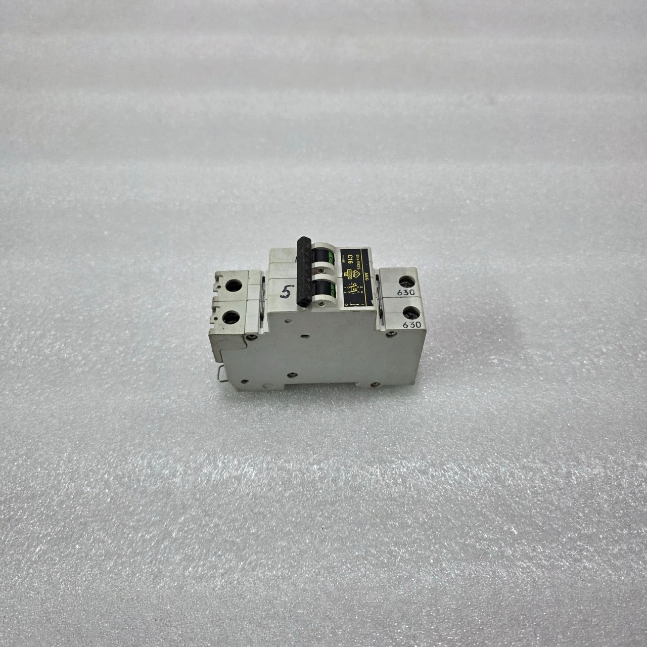 AEG ELFA E82S C16 16A 415V 2 POLE MINIATURE CIRCUIT BREAKER MCB