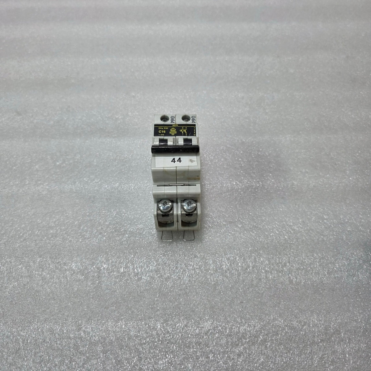 AEG ELFA E82 C16 2 POLE MINIATURE CIRCUIT BREAKER MCB 16A 415V 6KA