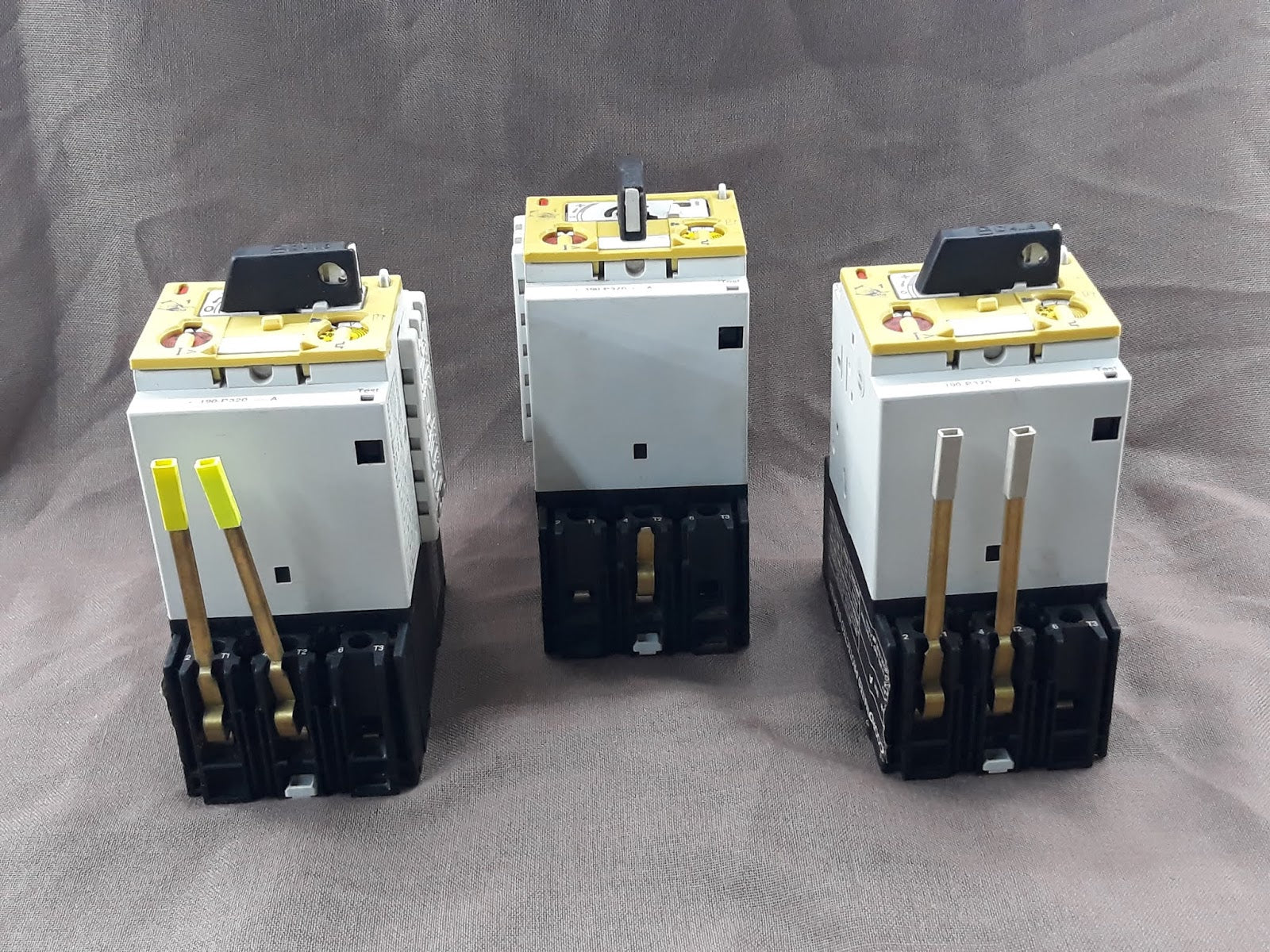 ALLEN BRADLEY CAT 190-CPS40 AND CAT 190-P320 CONTACTOR PROTECTOR STARTER