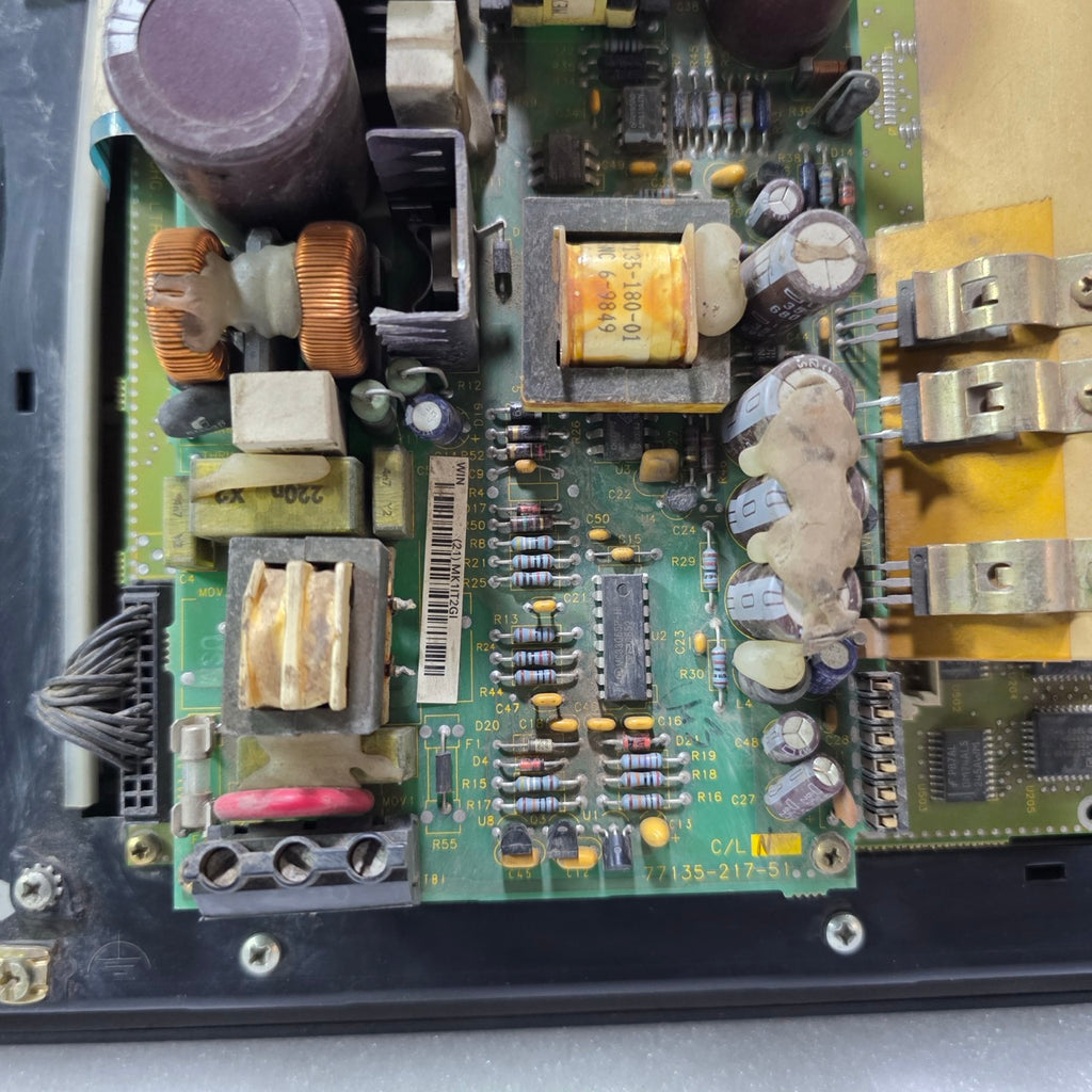 A BRADLEY PANELVIEW 900 OPERATOR INTERFACE TERMINAL KEYPAD FOR PARTS