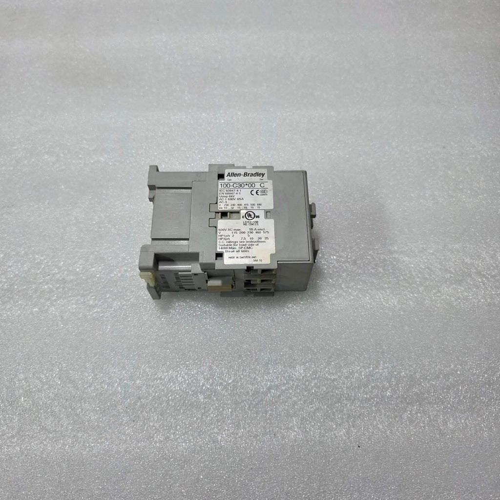 ALLEN BRADLEY 100-C30*00 CONTACTOR SER C 3 POLE 65A AC-3 690V 48V AC COIL MOTOR