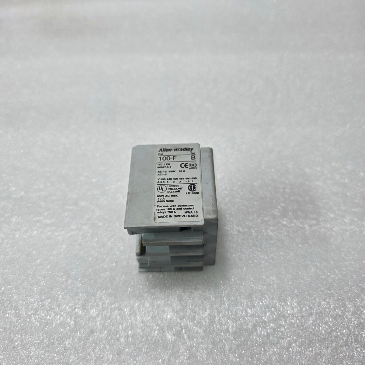 ALLEN BRADLEY 100-F AUXILIARY CONTACT BLOCK 10A – SER B