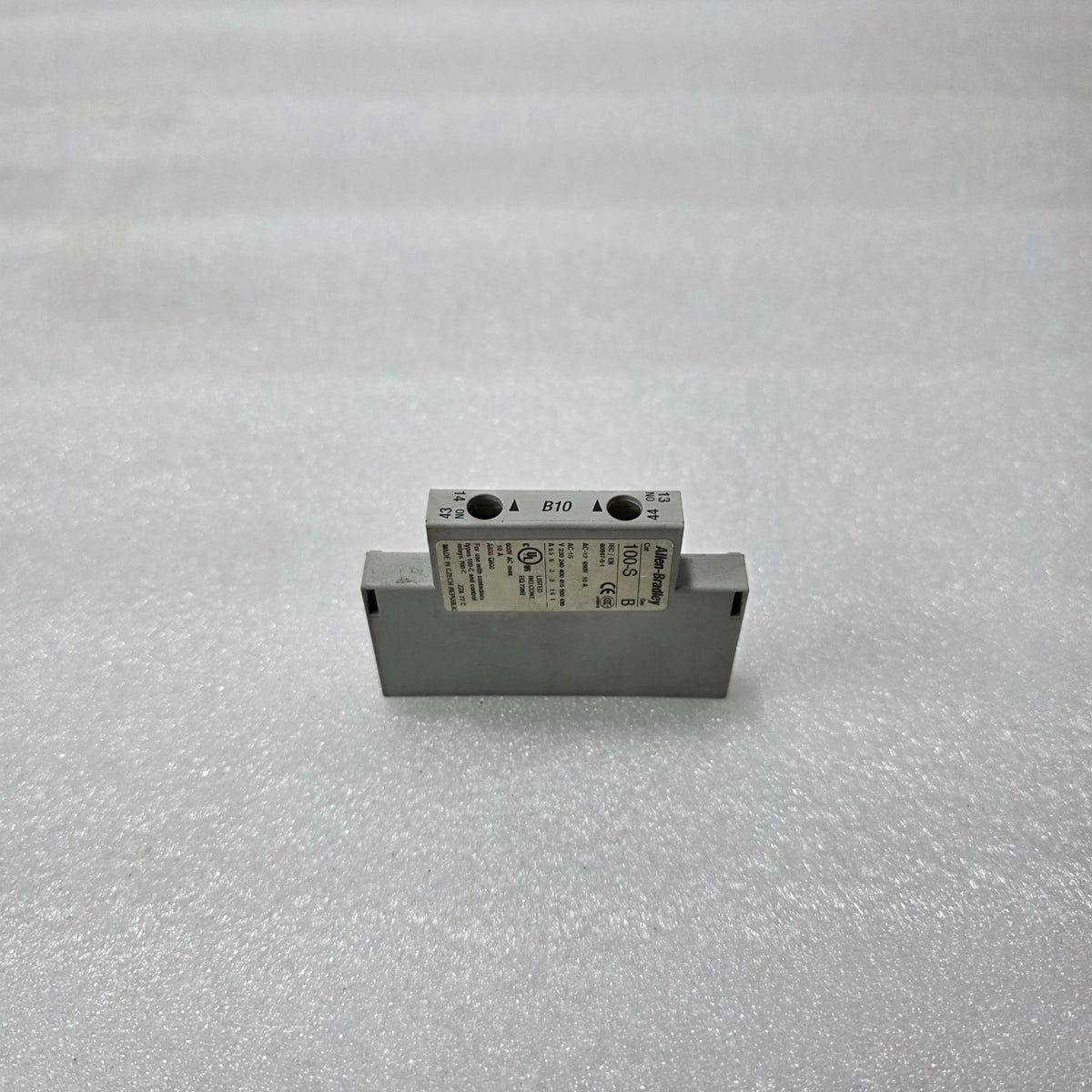 ALLEN BRADLEY 100-S AUXILIARY CONTACT BLOCK 10A – SER B