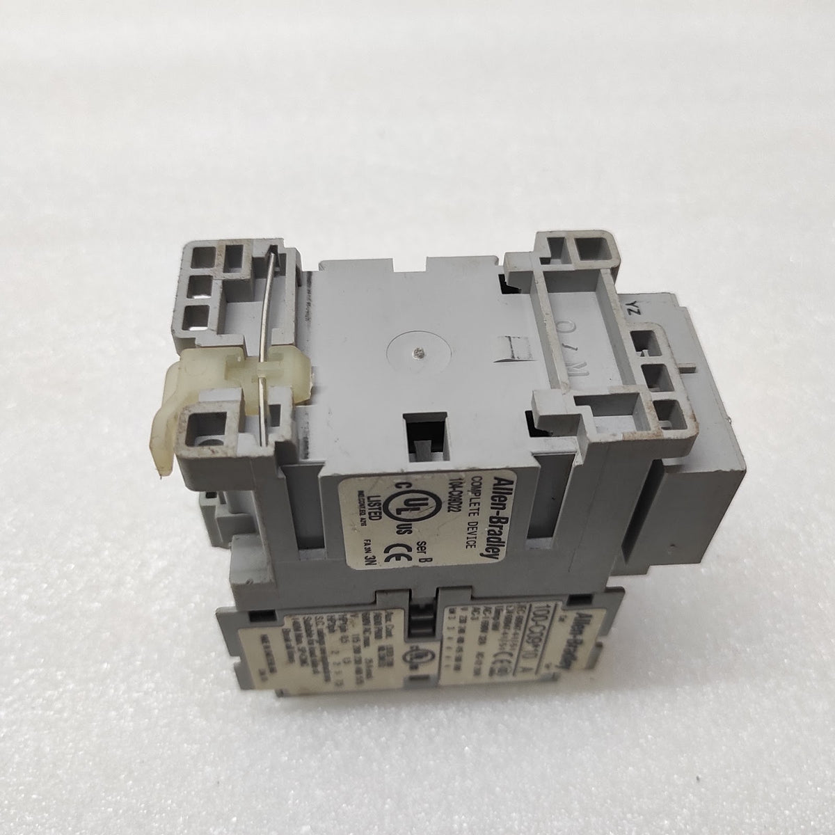 ALLEN BRADLEY CAT 100-C09-10 MAGNETIC CONTACTOR COIL VOLTAGE 110-280V