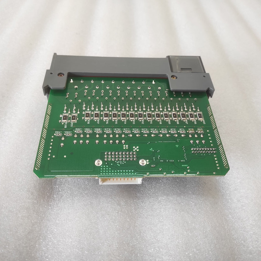 ALLEN BRADLEY CAT 1746-IM16 SLC500 INPUT MODULE