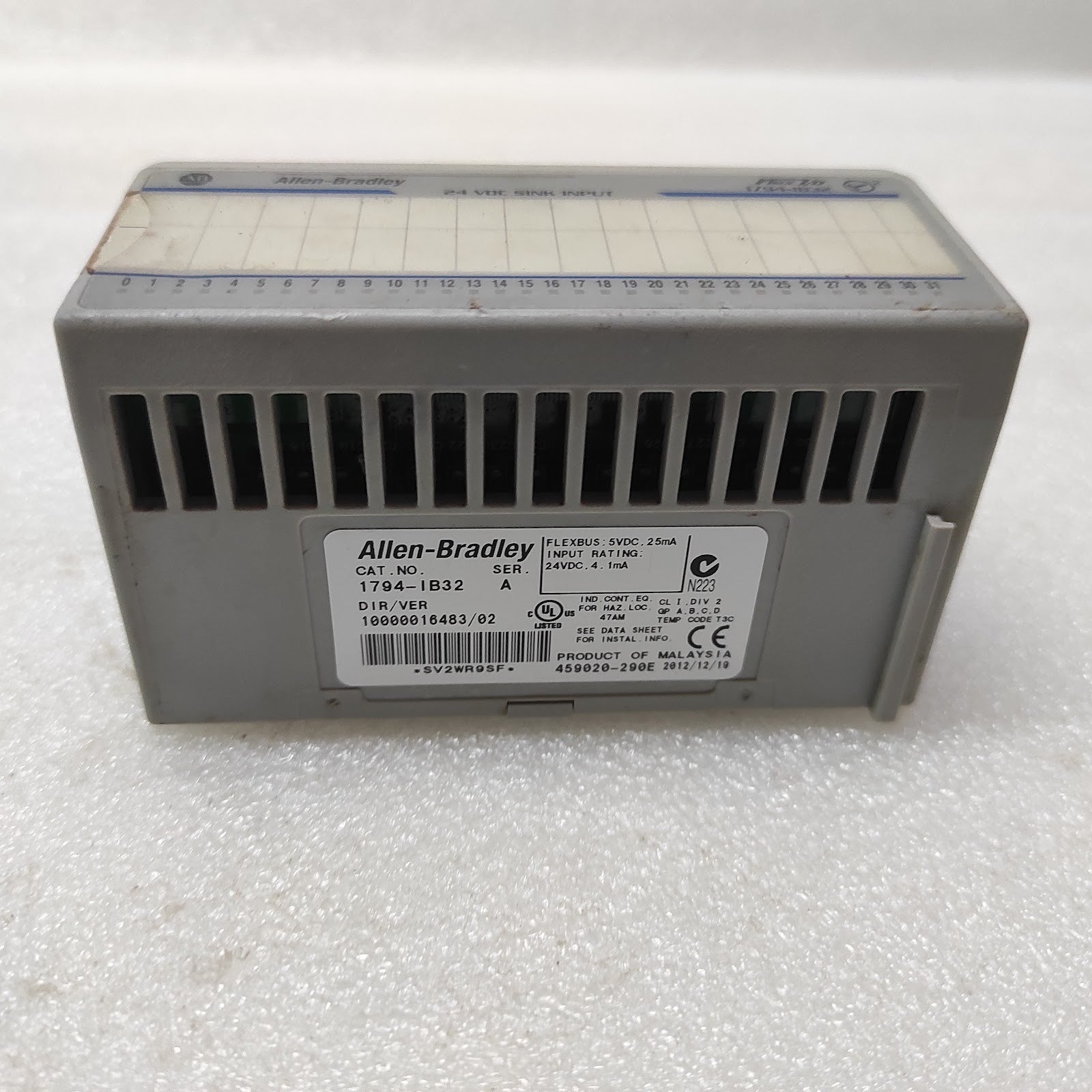 ALLEN BRADLEY CAT 1794-IB32 FLEX I/O DIGITAL INPUT MODULE 1794-TB32 92415471