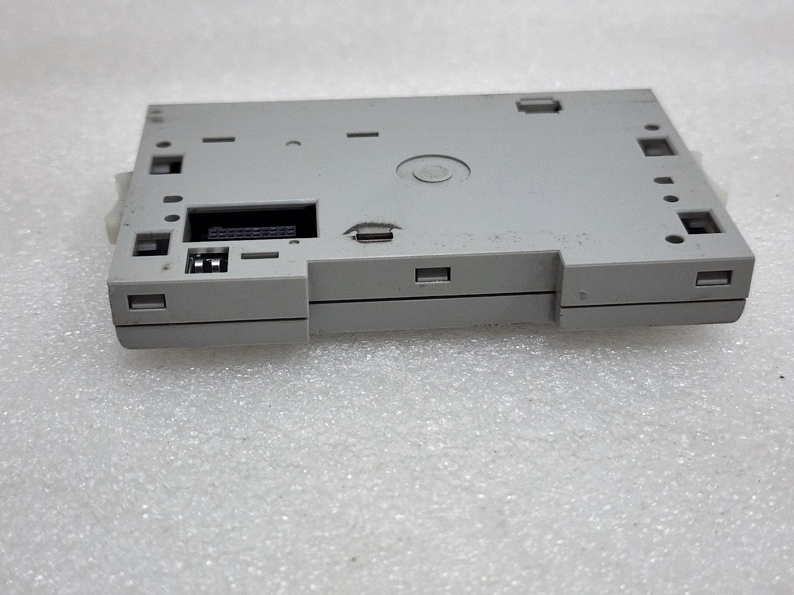 ALLEN BRADLEY CAT 2085-ECR EXPANSION I/O END CAP TERMINATOR
