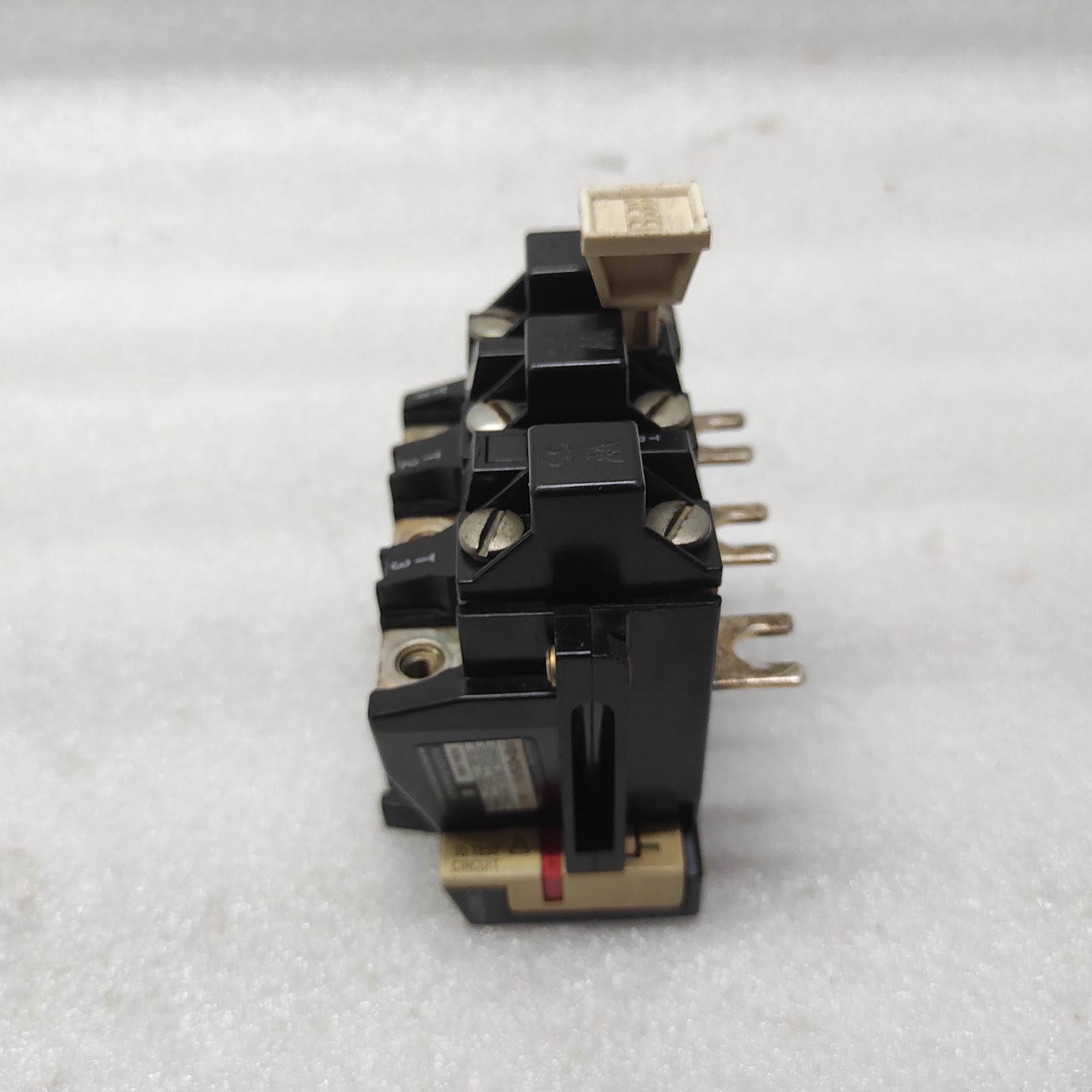 ALLEN BRADLEY CAT 592-COW16-A OVERLOAD RELAY 120-600V