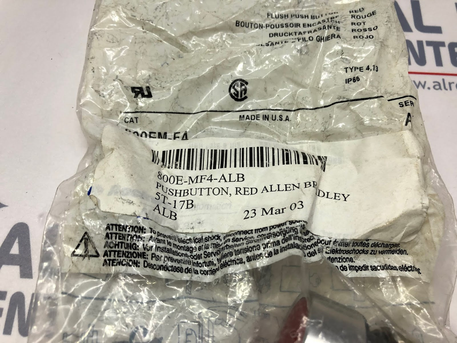 ALLEN BRADLEY 800EM-F4 RED PUSH BUTTON LOT OF 4 UNIT