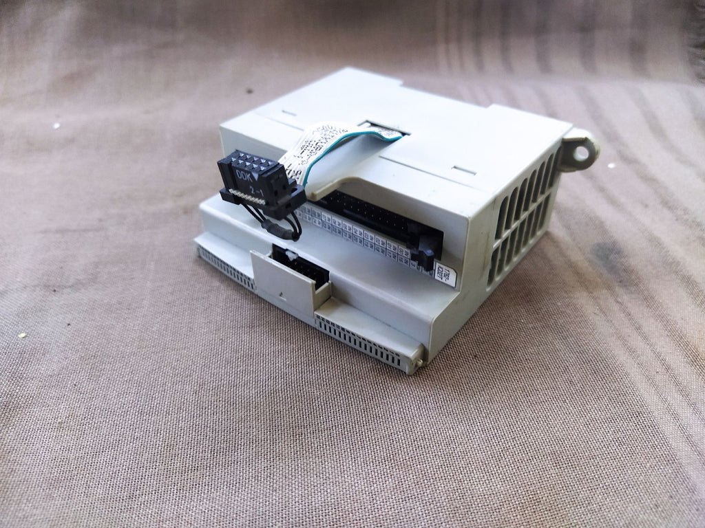 Allen Bradley Micro Logix CAT 1762-IQ32T Expansion I/O Module