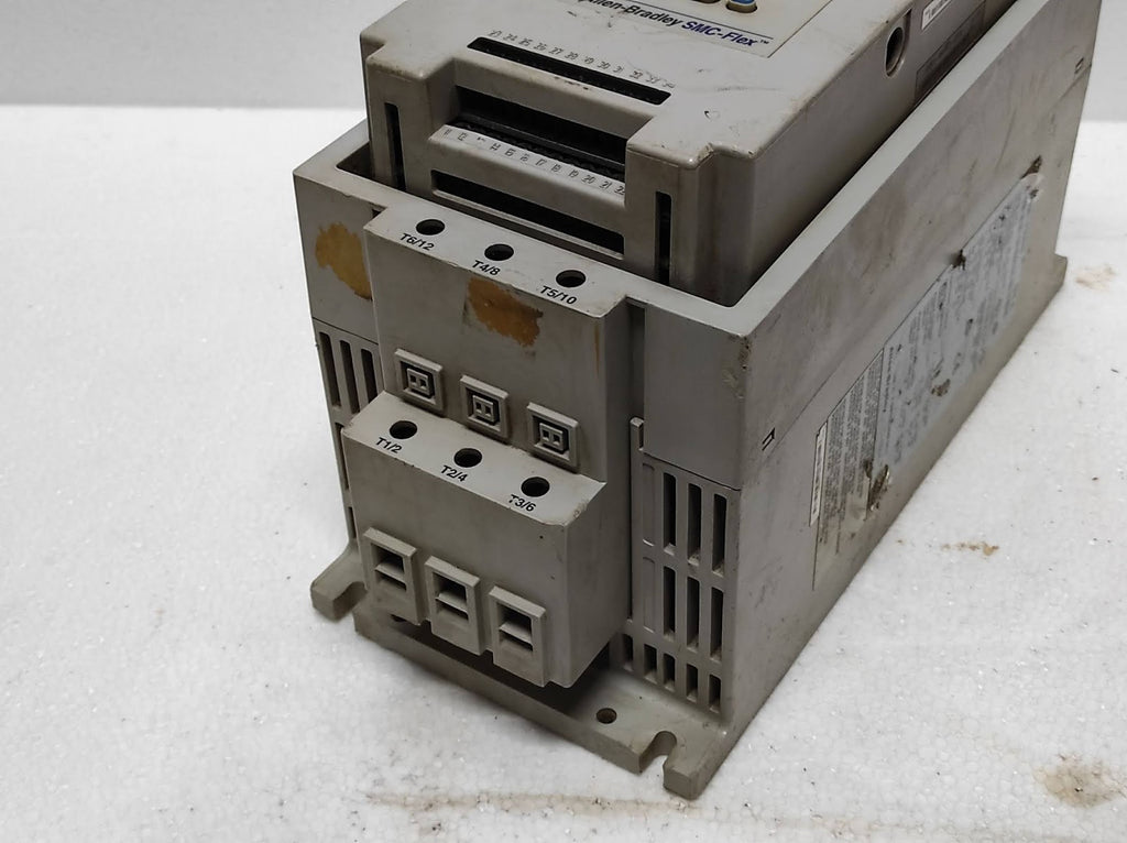 Allen Bradley SMC-FLEX CAT NO 150-F60NBD Series B Motor Controller Soft Starter