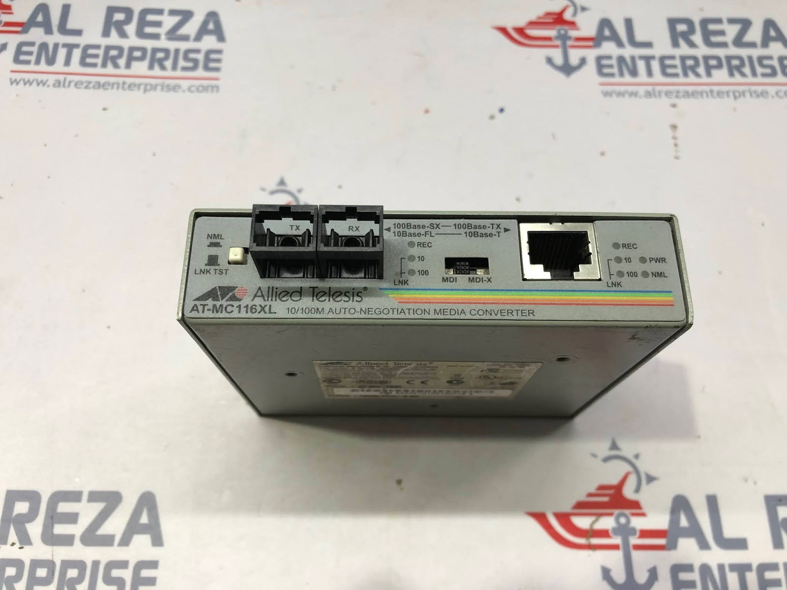 ALLIED TELESIS AT-MC116XL 10/100M AUTO-NEGOTIATION MEDIA CONVERTER 12VDC