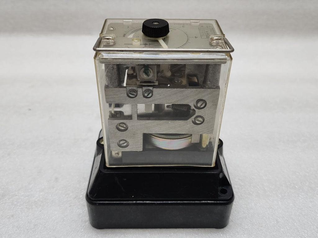 ALSTOM RTS-61 TIME RELAY 220V