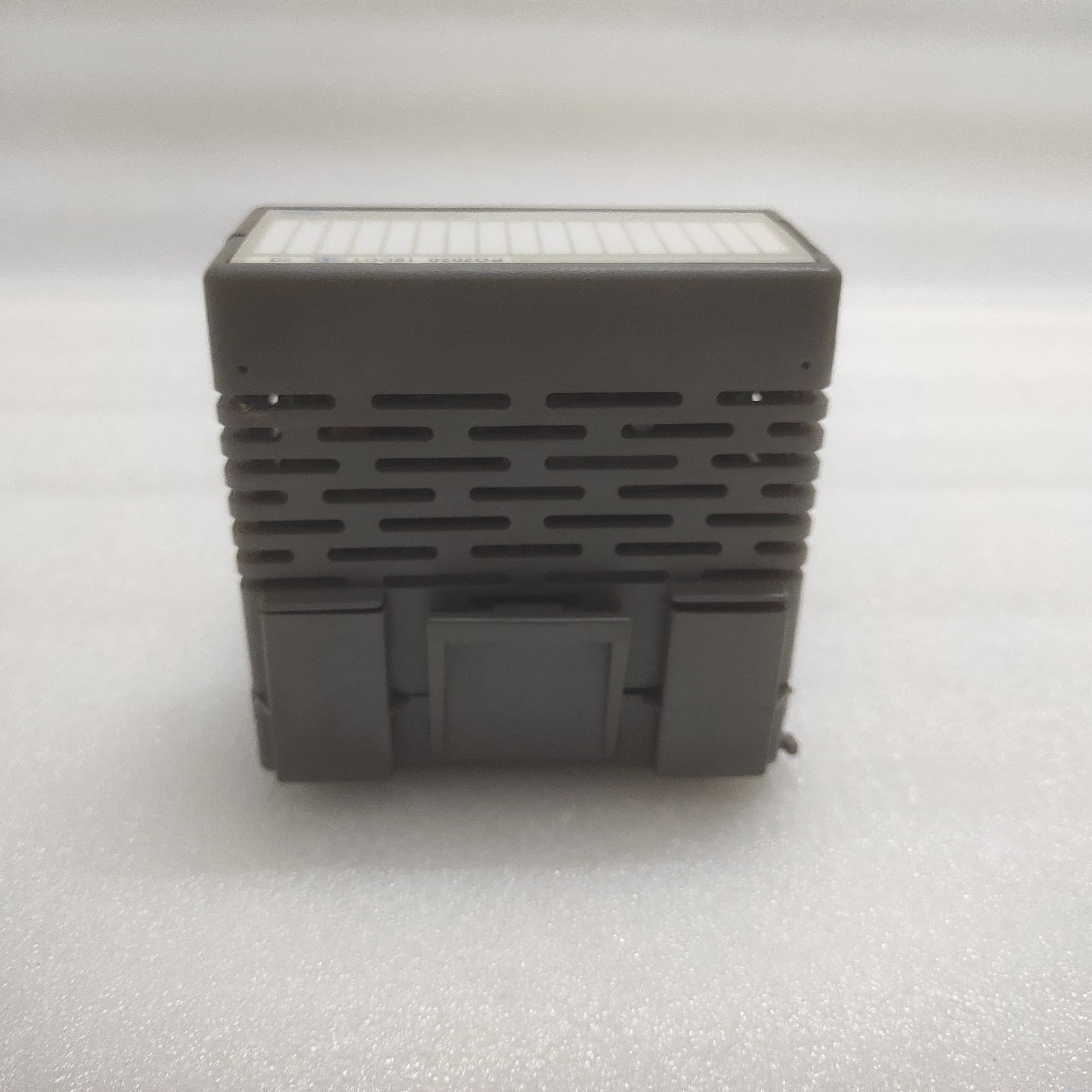 ALTUS PO2020 24 VDC 16 DO TRANSISTOR OPTO MODULE 66.009.400-1