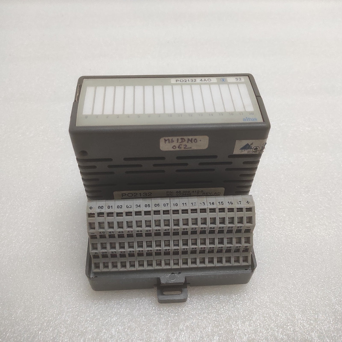 ALTUS PO2132 4-UNIVERSAL AO ISOLATED MODULE 66.009.412-5 PO6000