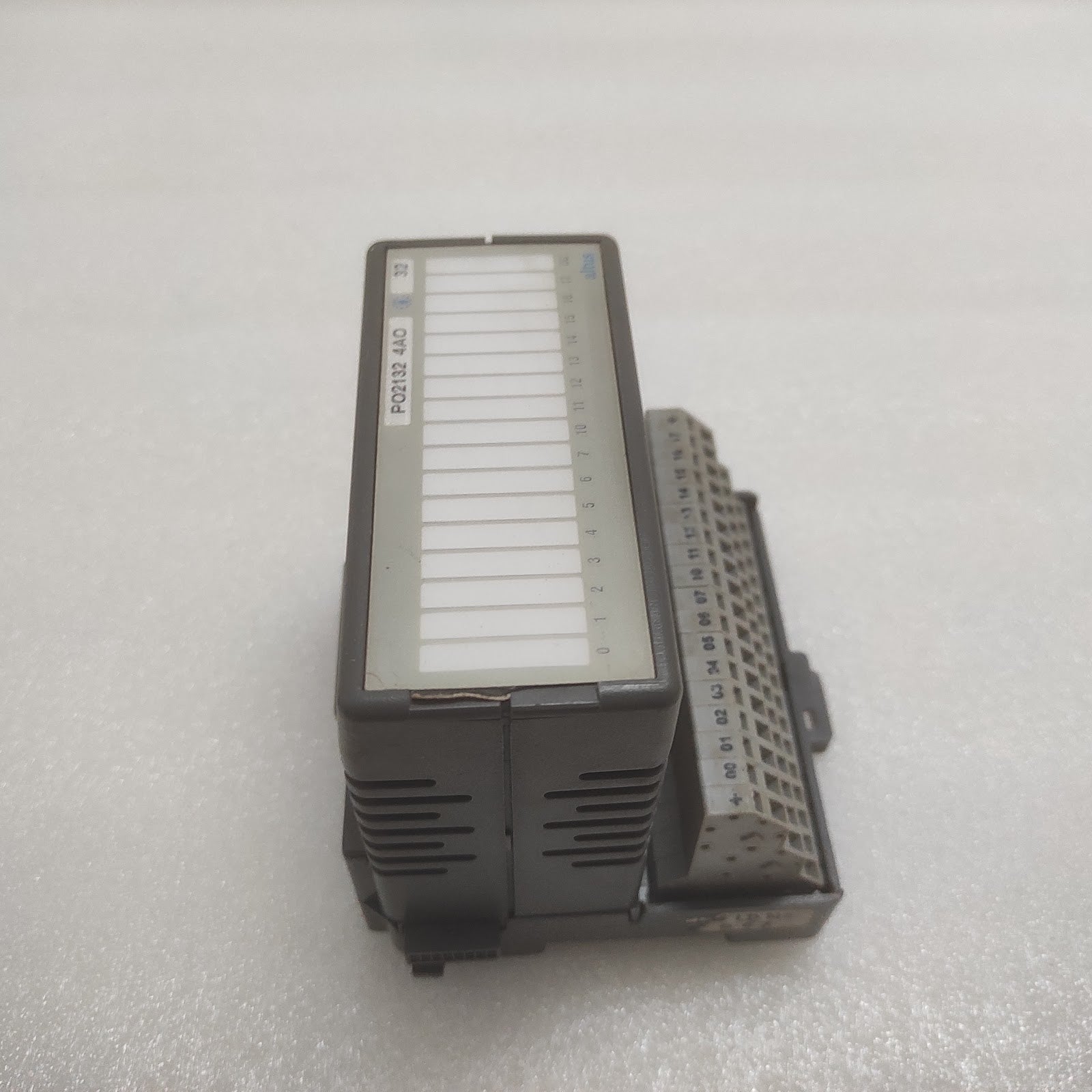 ALTUS PO2132 4-UNIVERSAL AO ISOLATED MODULE 66.009.412-5 PO6000