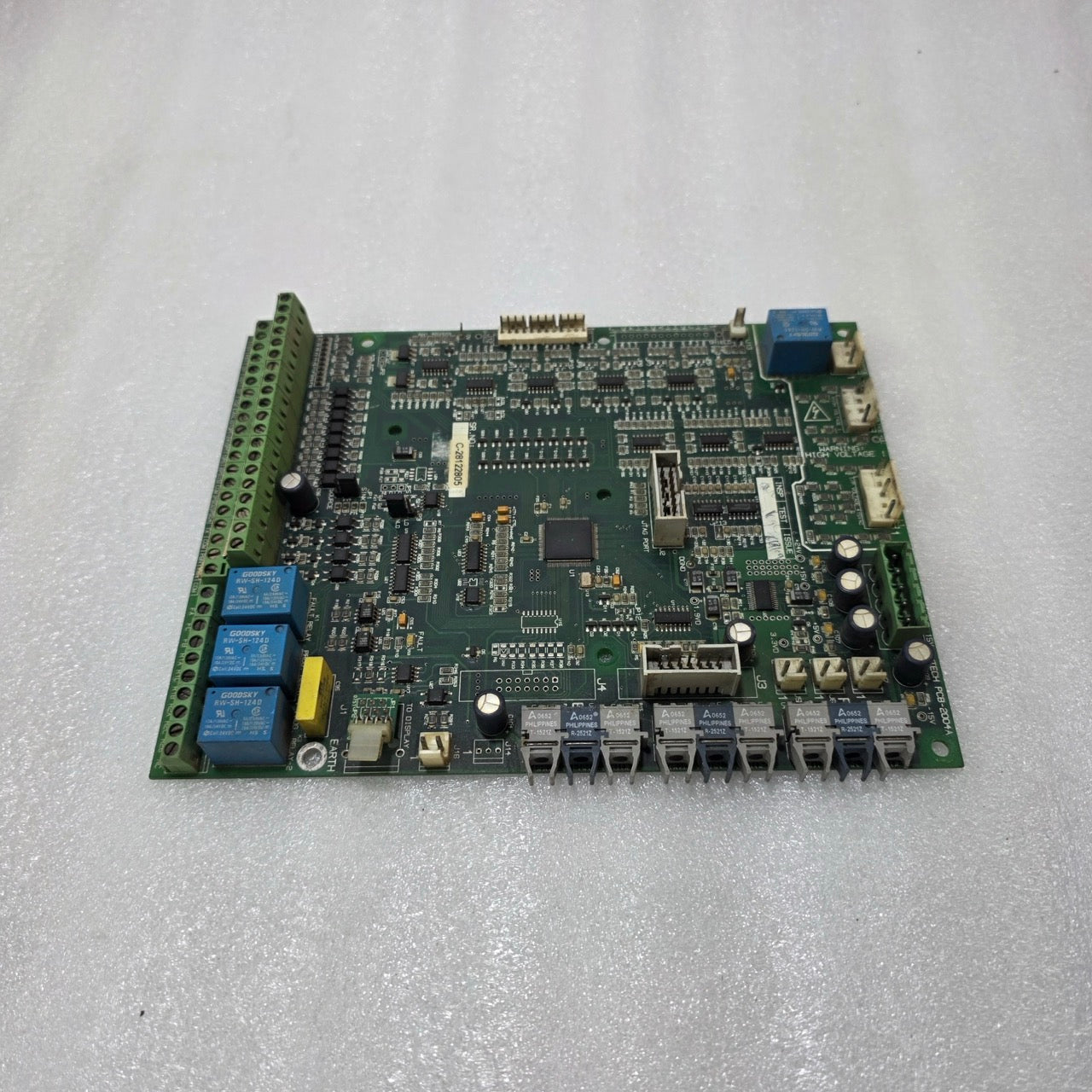 AMTECH PCB-2004A INDUSTRIAL CONTROL PRINTED CIRCUIT BOARD (C-28122805)