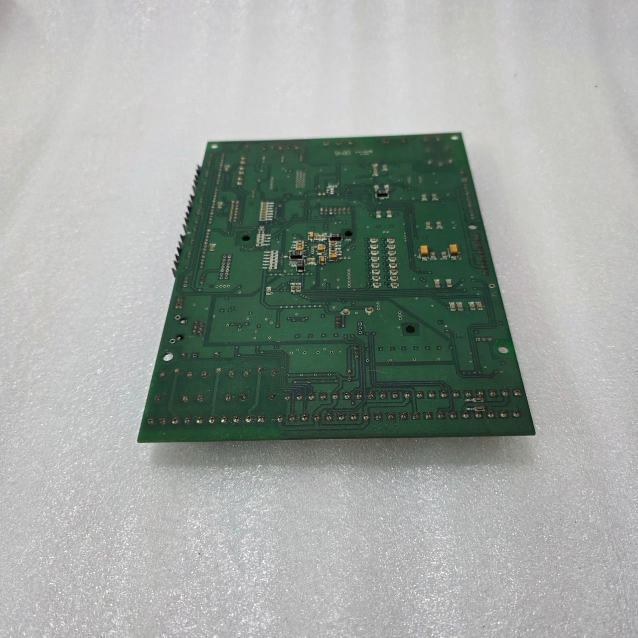 AMTECH PCB-2004A INDUSTRIAL CONTROL PRINTED CIRCUIT BOARD (C-28122805)
