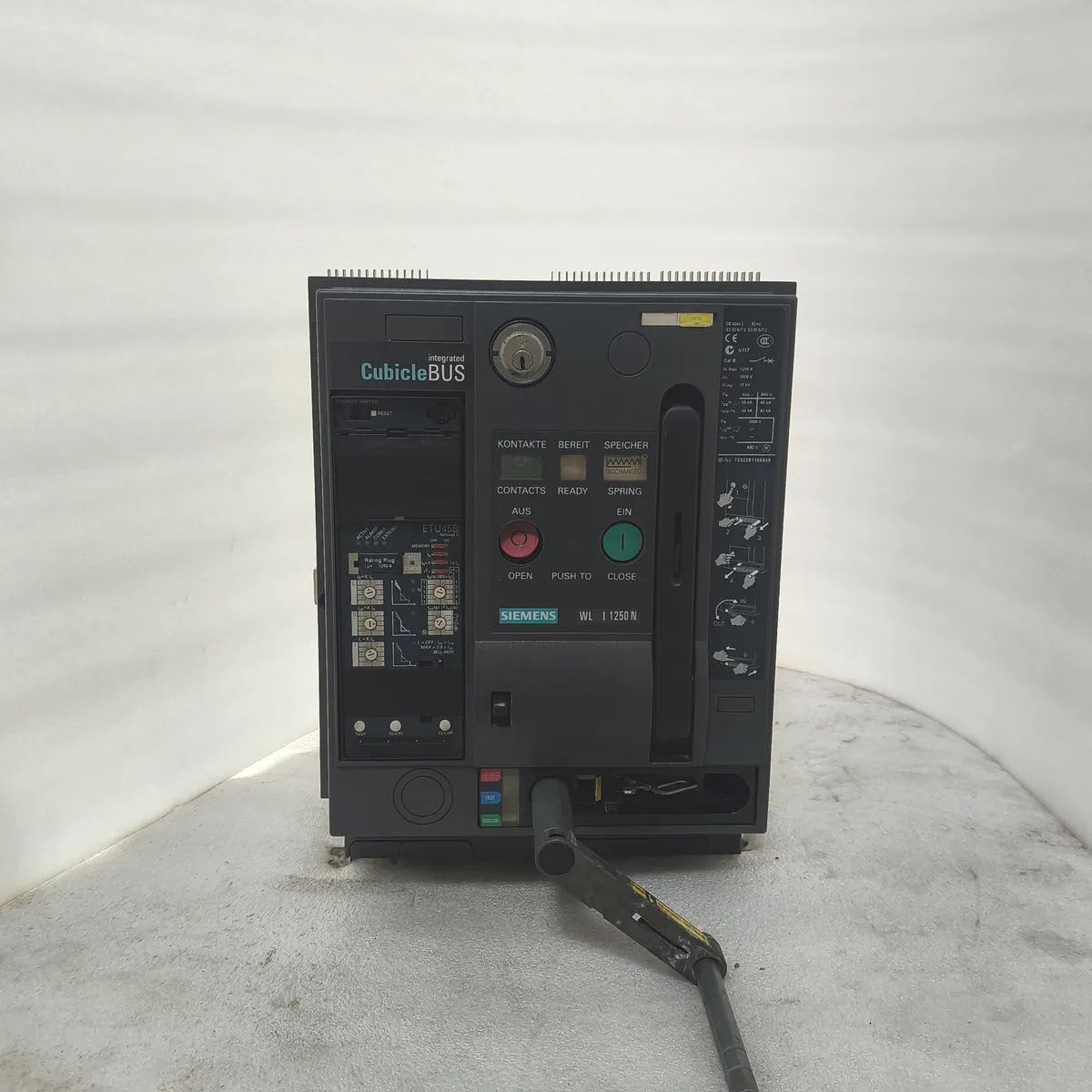 Siemens WL I 1250 N ACB 3WL11122CB364GS4Z ETU45B 1250A with Draw-Out Unit