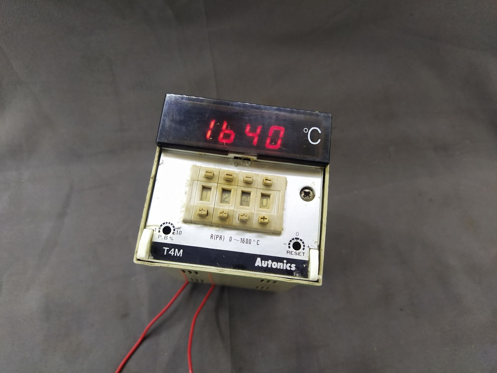 Autonics T4M.T4MA Temperature Controller 110-220V T4M