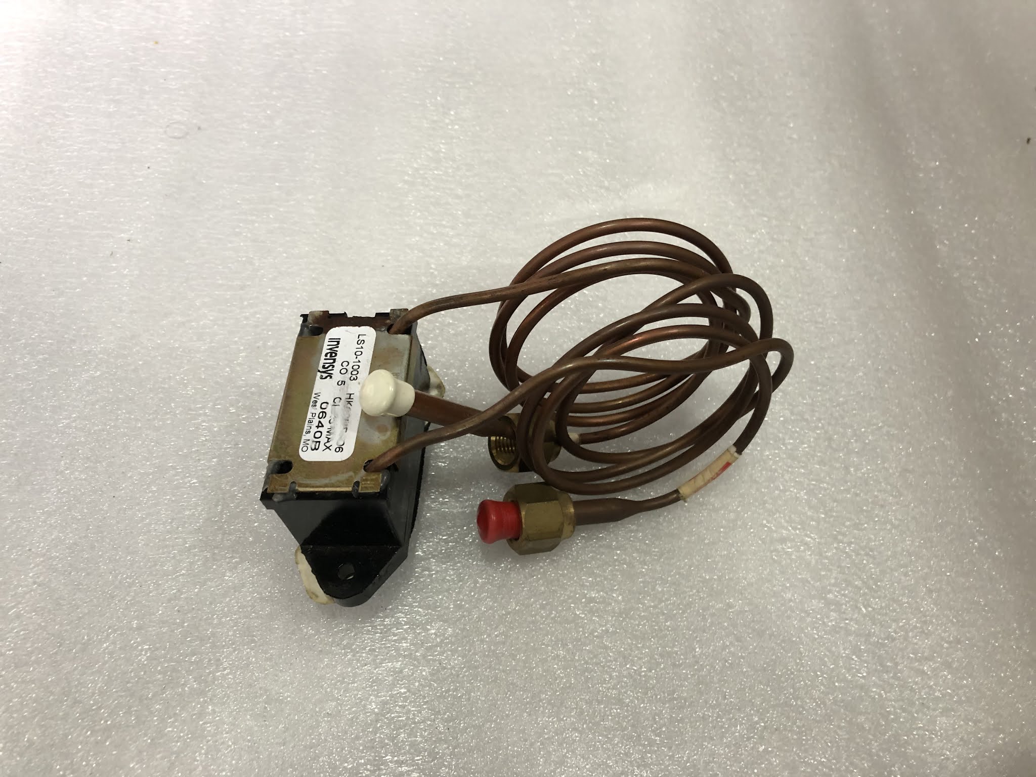 CARRIER HK-06UB-006 OIL PRESSURE SWITCH