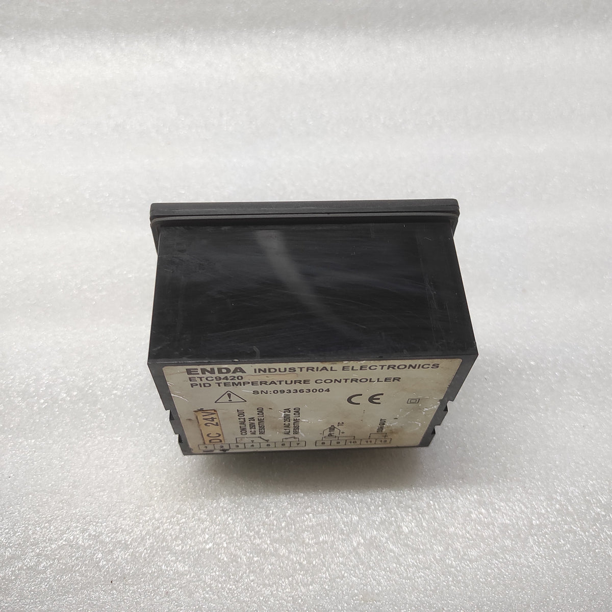 ENDA ETC9420 PID TEMPERATURE CONTROLLER 24VDC