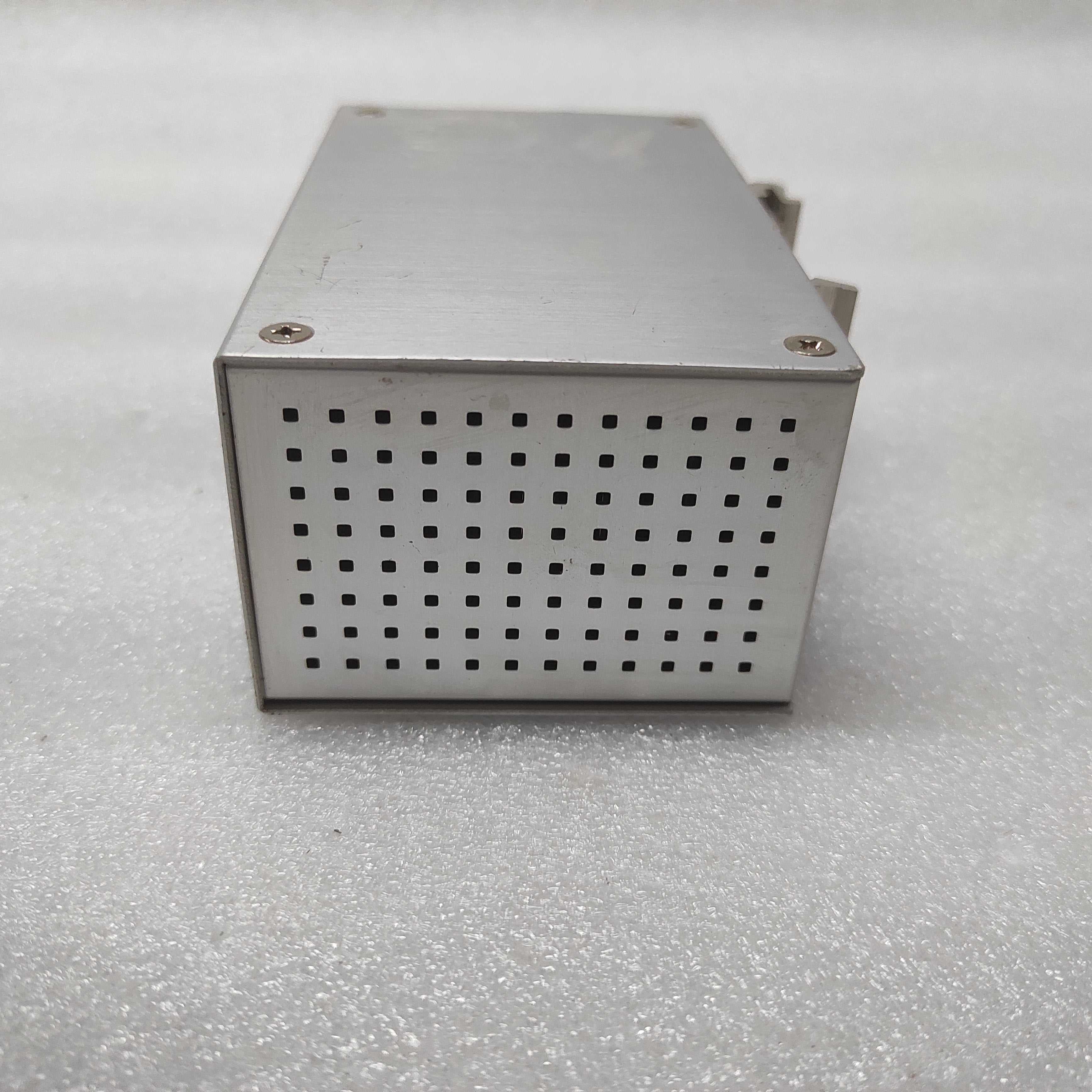 MOXA EDS-208A ETHERNET SWITCH 3093001000332 12/24/48VDC