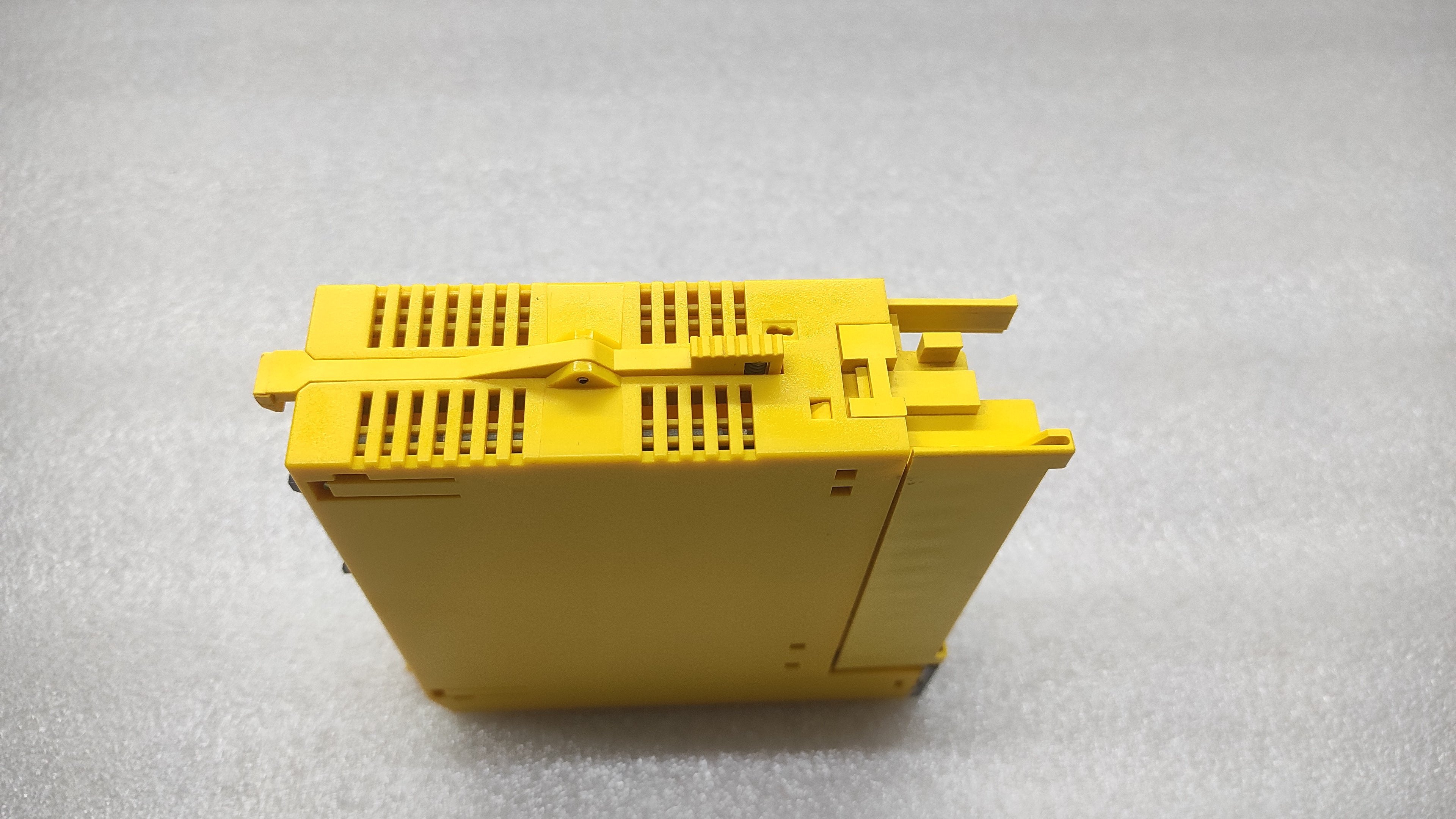 FANUC AID16L INPUT MODULE A03B-0807-C11