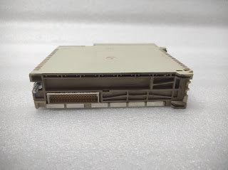 SE TSXDEY16D2 DISCRETE INPUT MODULE
