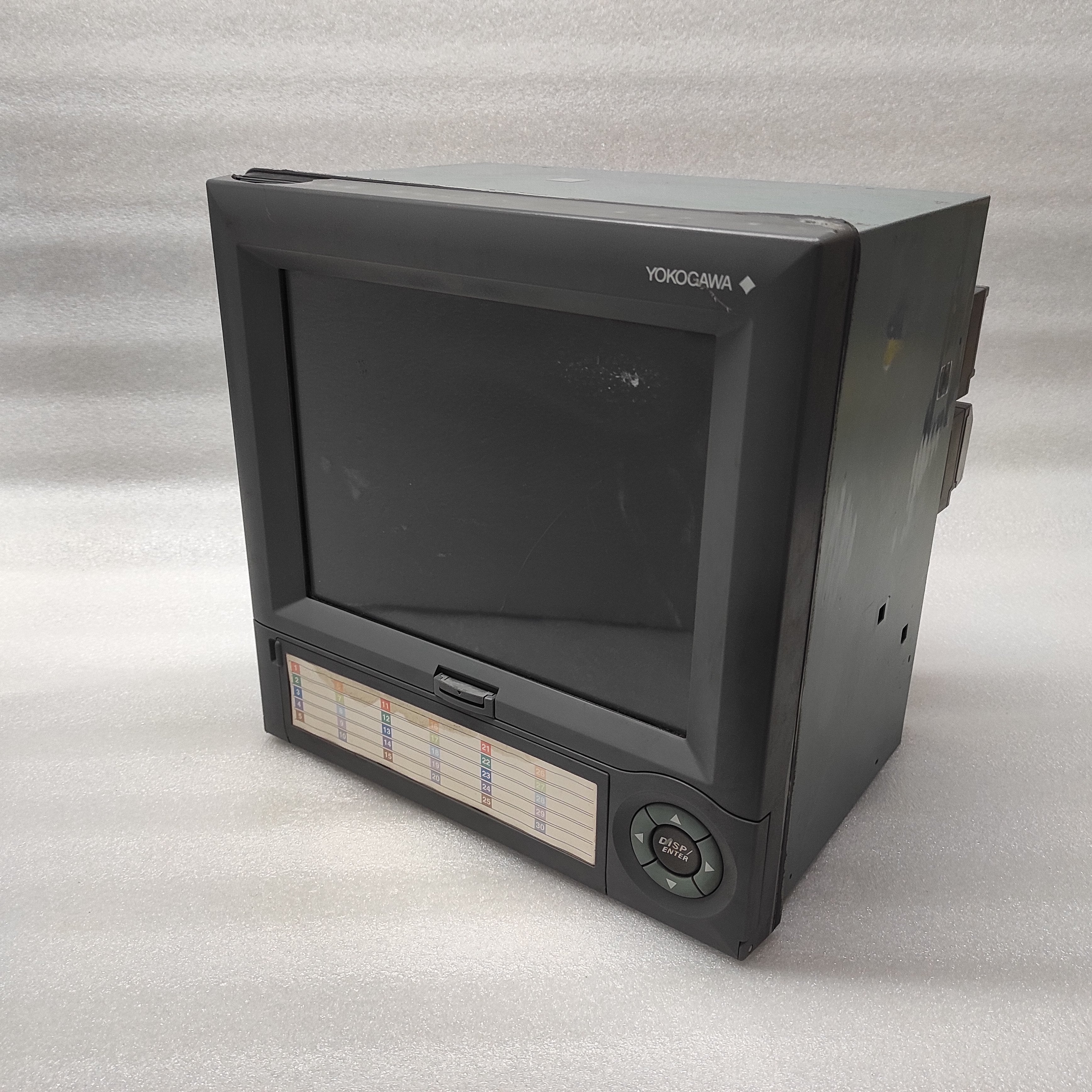 YOKOGAWA DX220-1-2 DAQ STATION DX200-S60 DIGITAL CHART RECORDER 100-240VAC