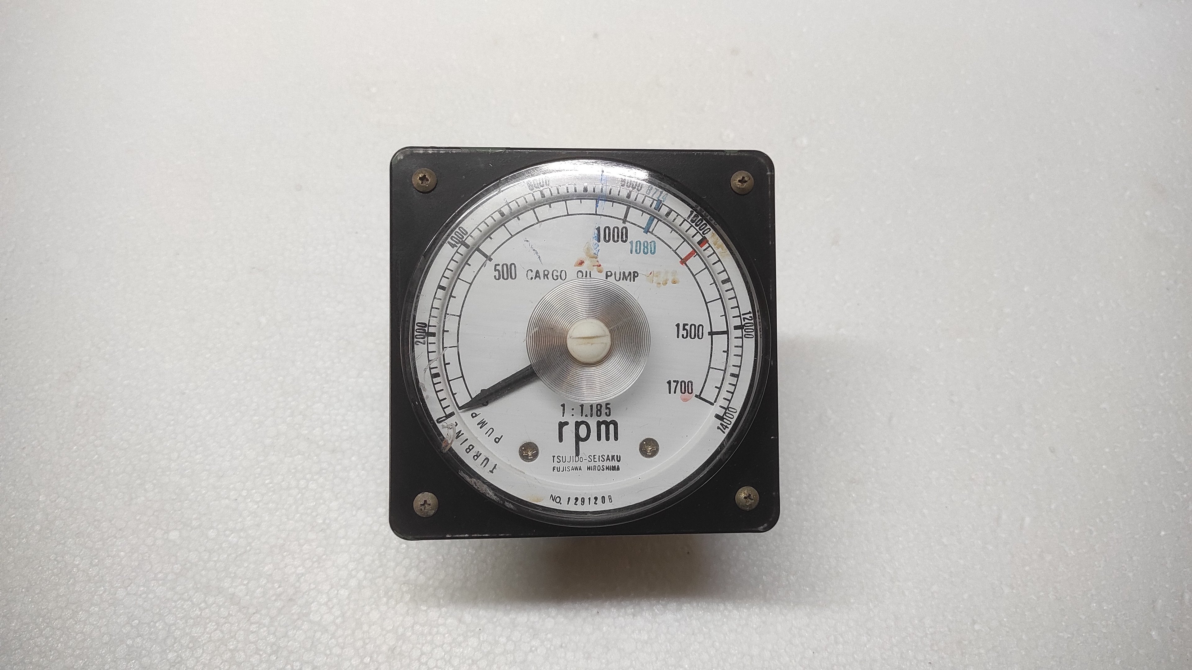 TSUJIDO SEISAKU PRESSURE RPM INDICATOR CARGO OIL PUMP FUJISAWA HIROSHIMA