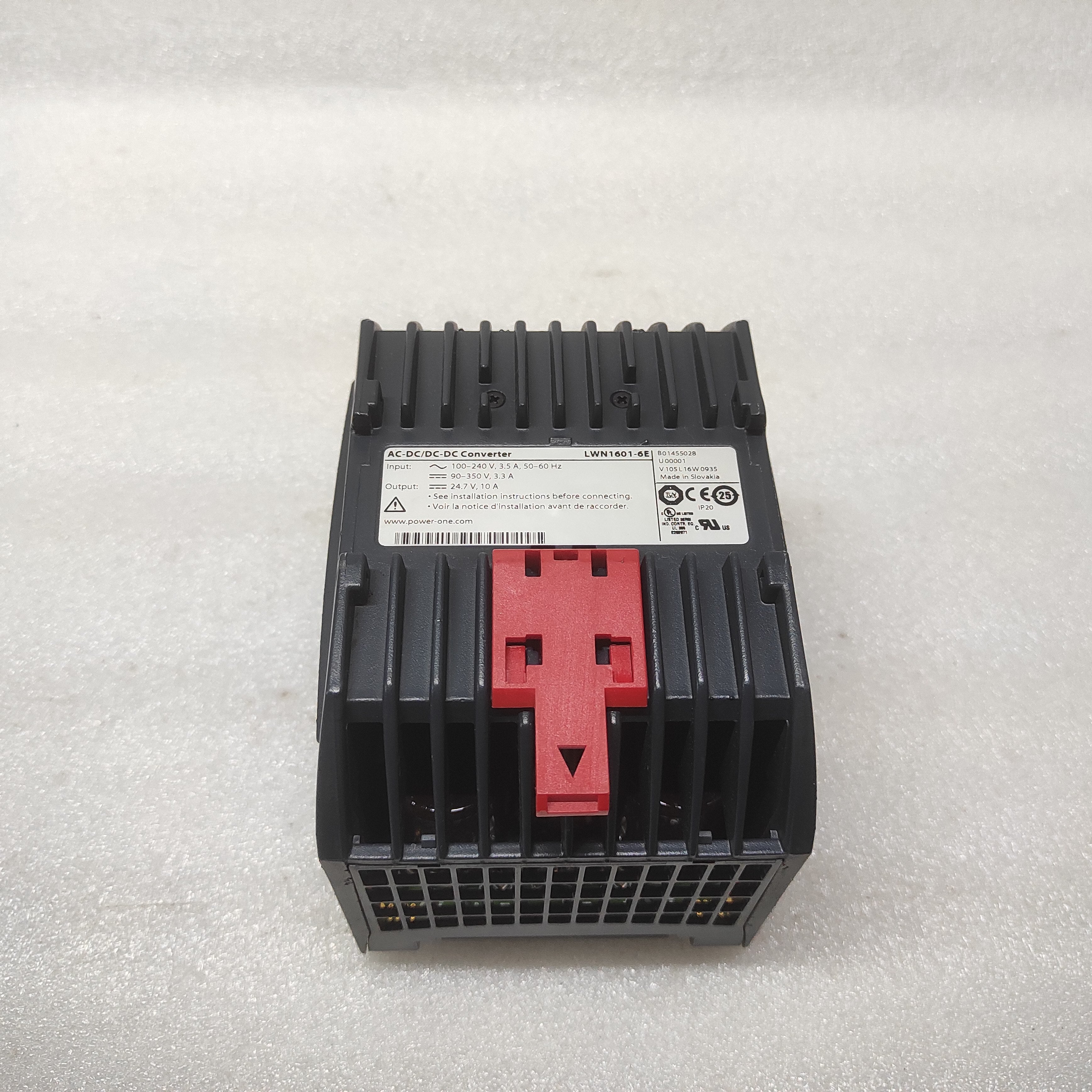 POWER ONE LWN1601-6E AC-DC/DC-DC CONVERTER 24.7VDC 10A