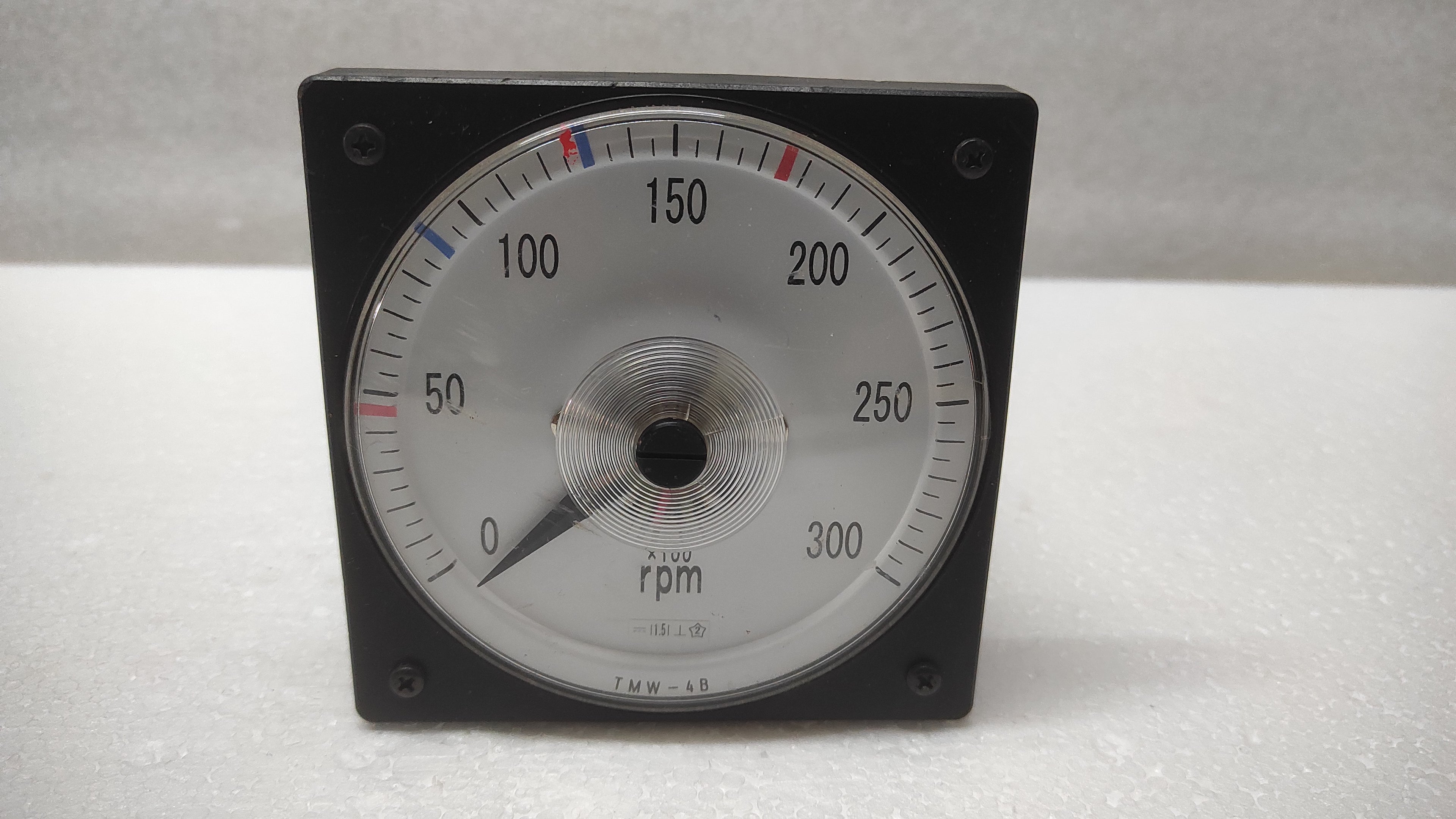 TSURUGA ELECTRIC TMW-4B RPM INDICATOR TMW4B 0-300  RPM