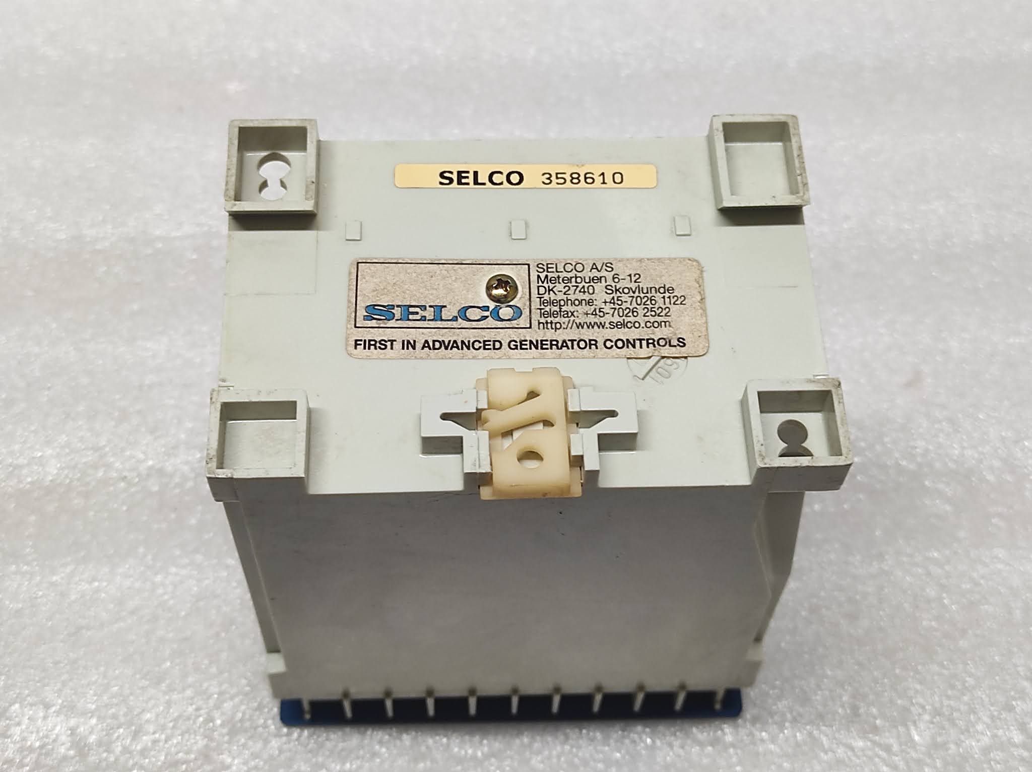 SELCO T2200-18 3-PH OVERCURRENT RELAY 100-110VAC
