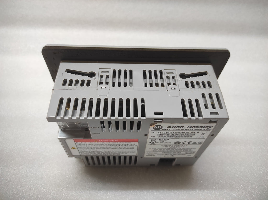 ALLEN BRADLEY PANELVIEW PLUS 600 CAT 2711PC-T6M20D8 24VDC