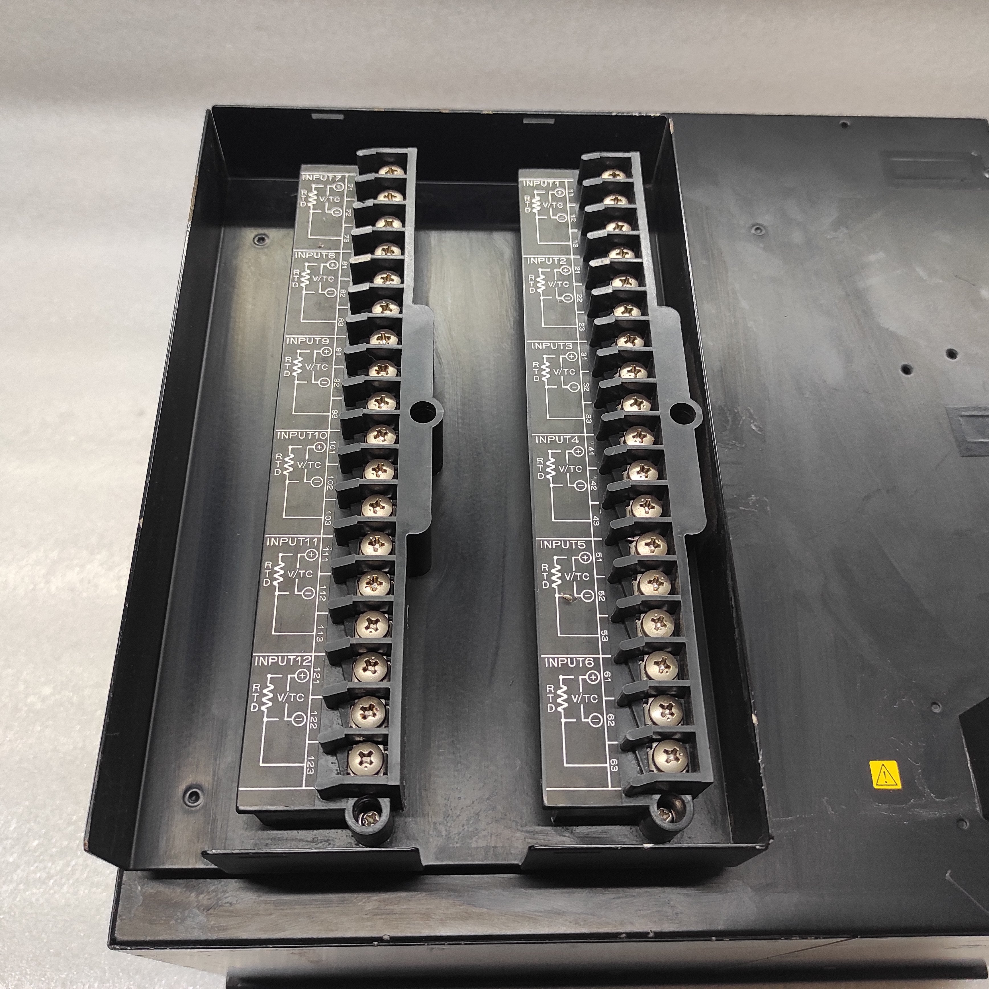 FUJI ELECTRIC PHA98004-EA0YV STRIP CHART RECORDER 100-240V