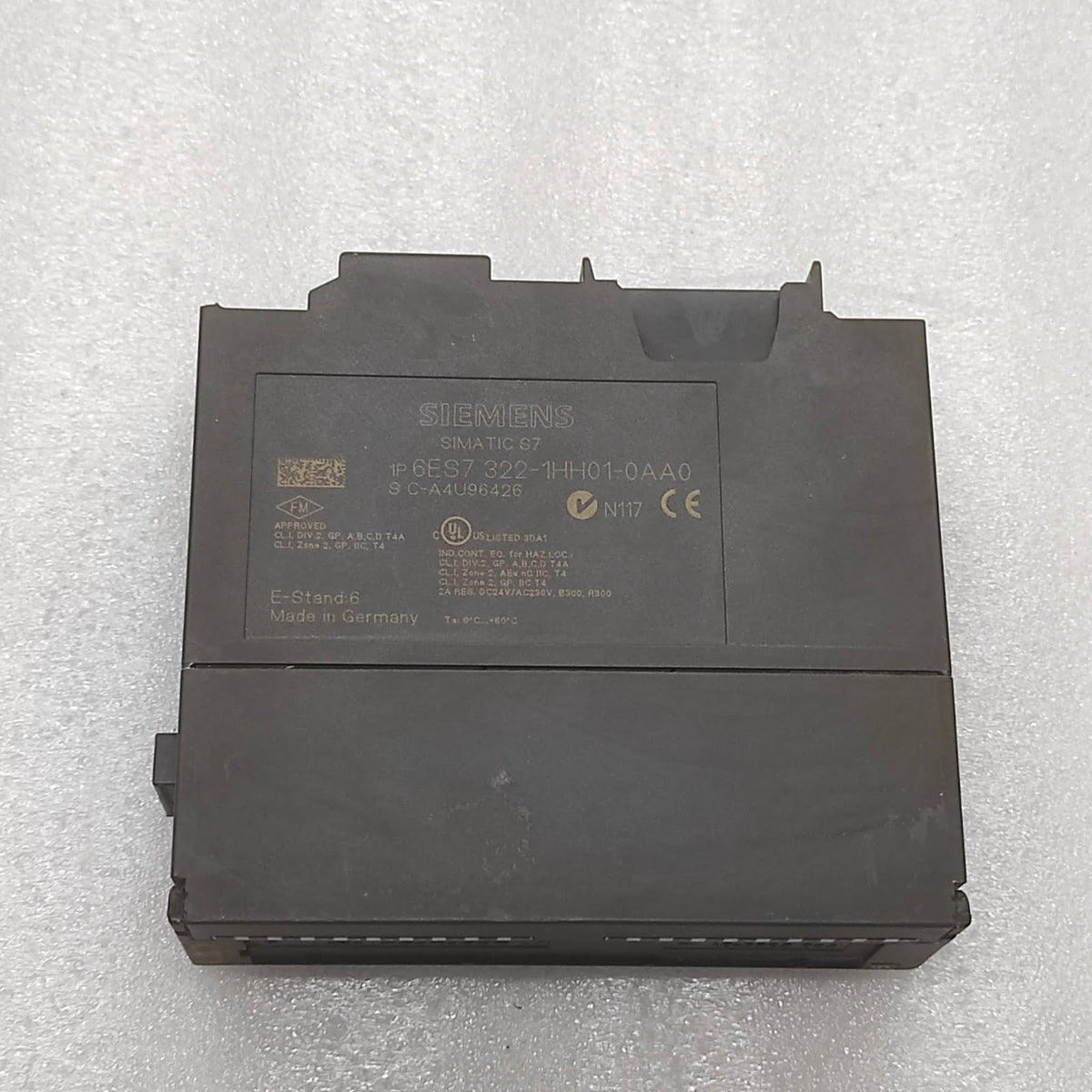 SIEMENS 6ES7 322-1HH01-0AA0 OUTPUT MODULE