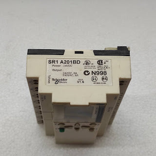 SE SR1 A201BD ZELIO LOGIC RELAY 24VDC