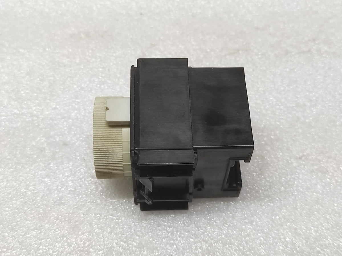TELEMECANIQUE LA2D22A65 TIME DELAY BLOCK