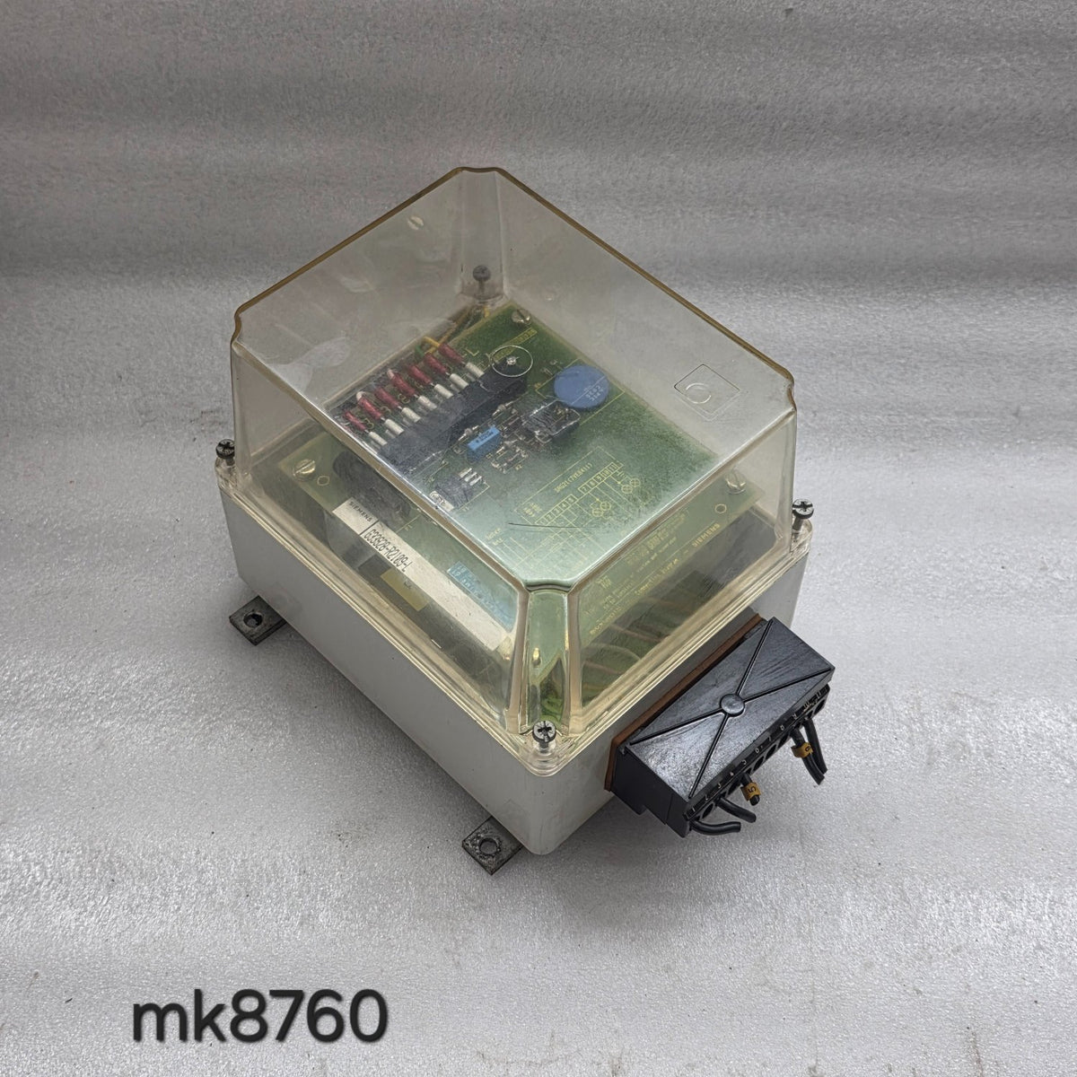 SIEMENS G33928-R2109-L AVR SAG 21 71010426