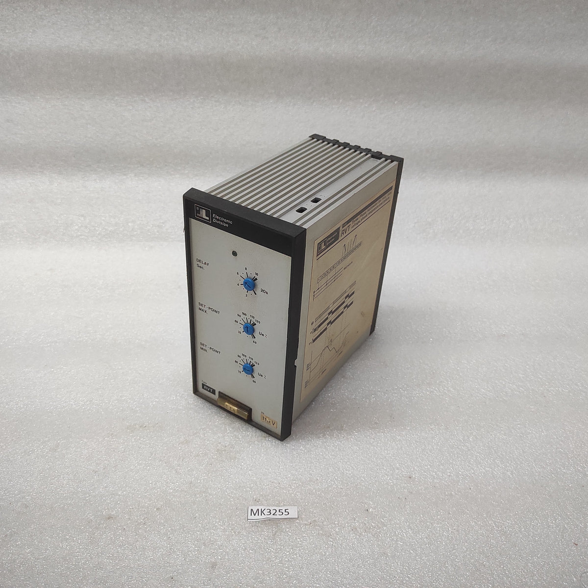 LOVATO ELECTRONIC DIVISION RVT 3-PH VOLT METER 110