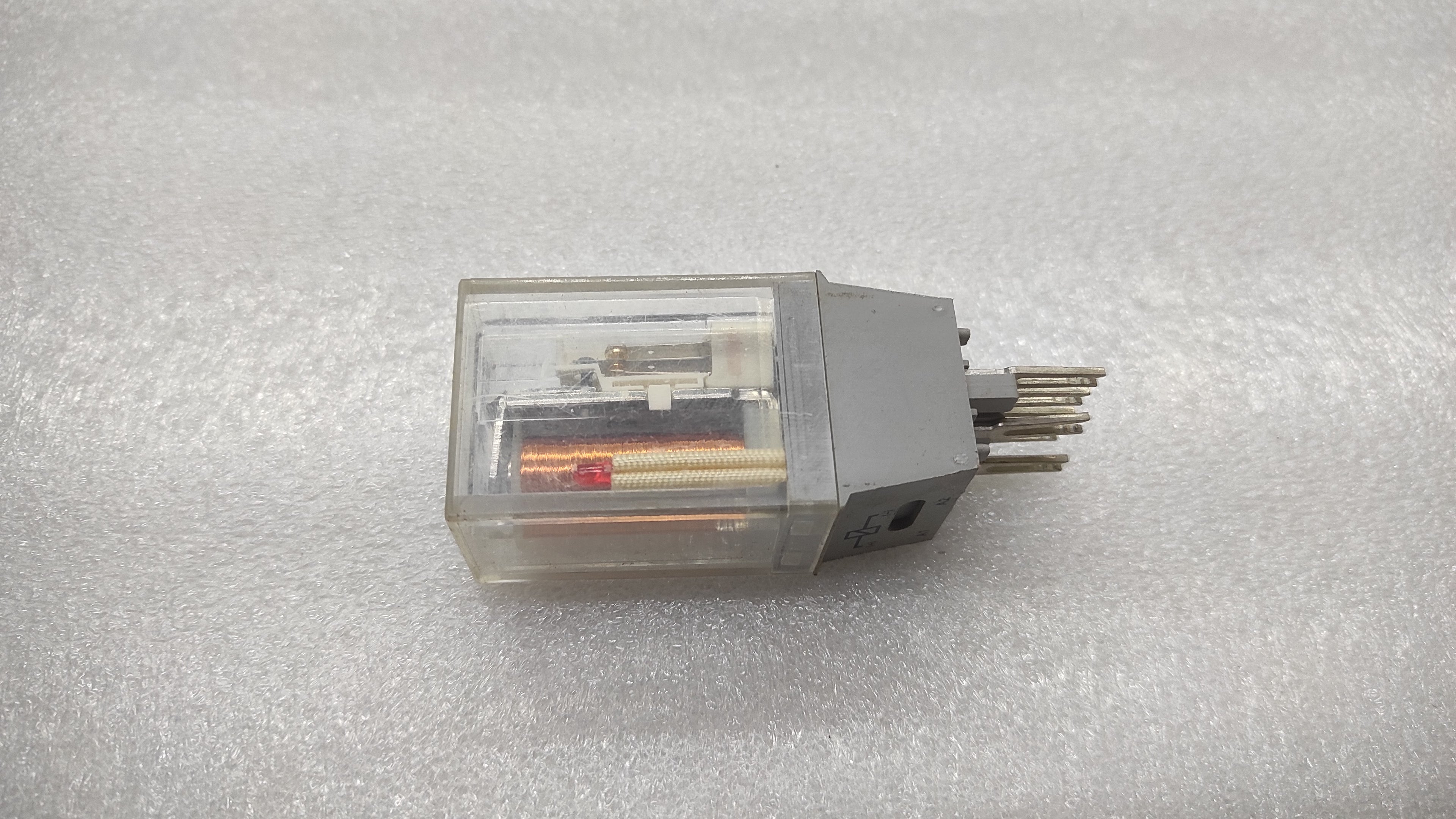 PHOENIX CONTACT ST-REL4-HG 24/1-1 RELAY CONTACTS 2851011 24VDC