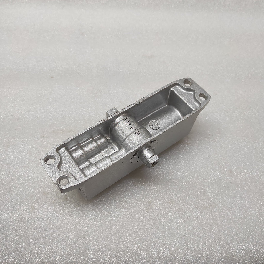 YALE 1002 SURFACE DOOR CLOSER